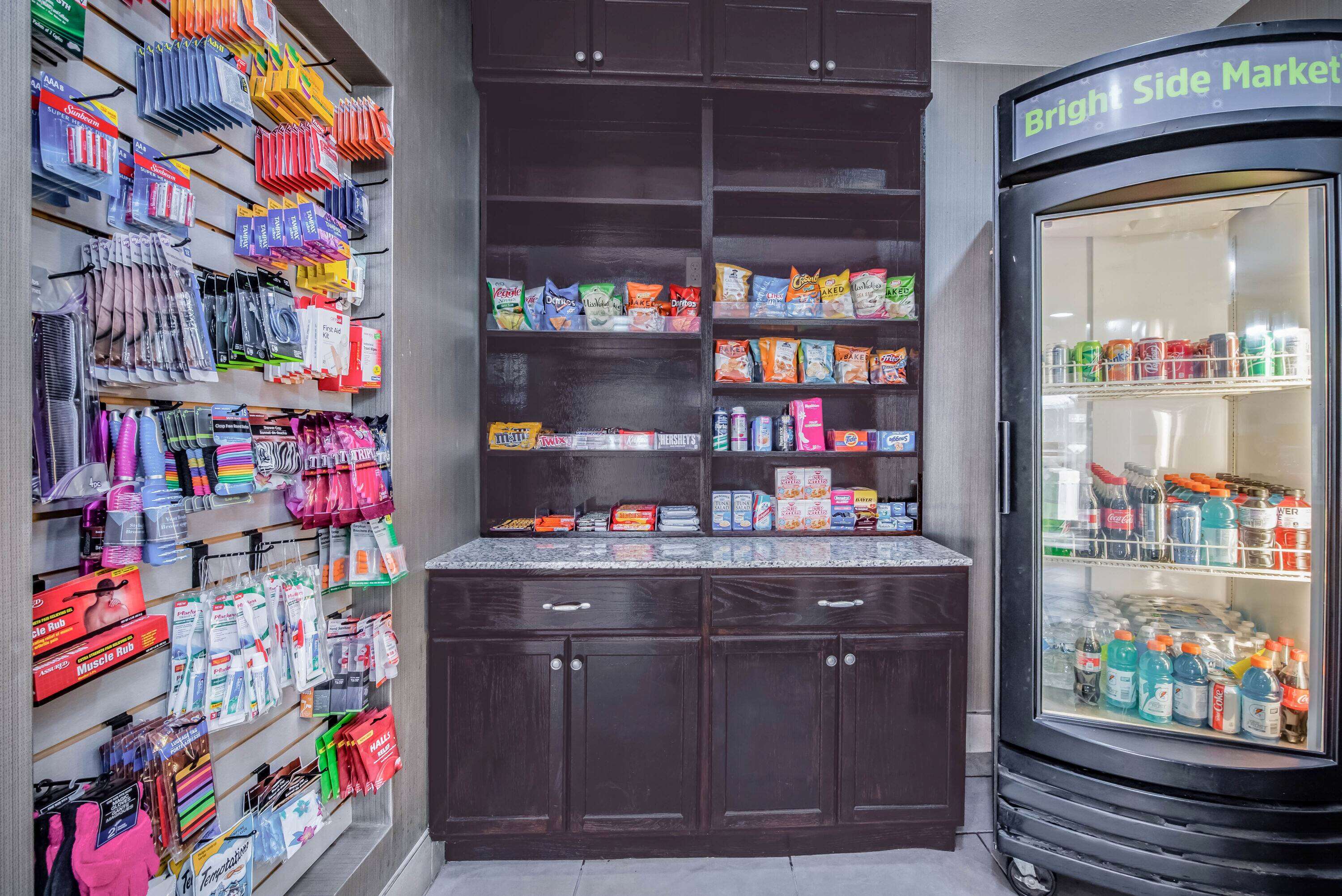 La Quinta Inn & Suites by Wyndham Fairborn Wright-Patterson