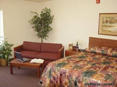 WoodSpring Suites Cincinnati Fairfield