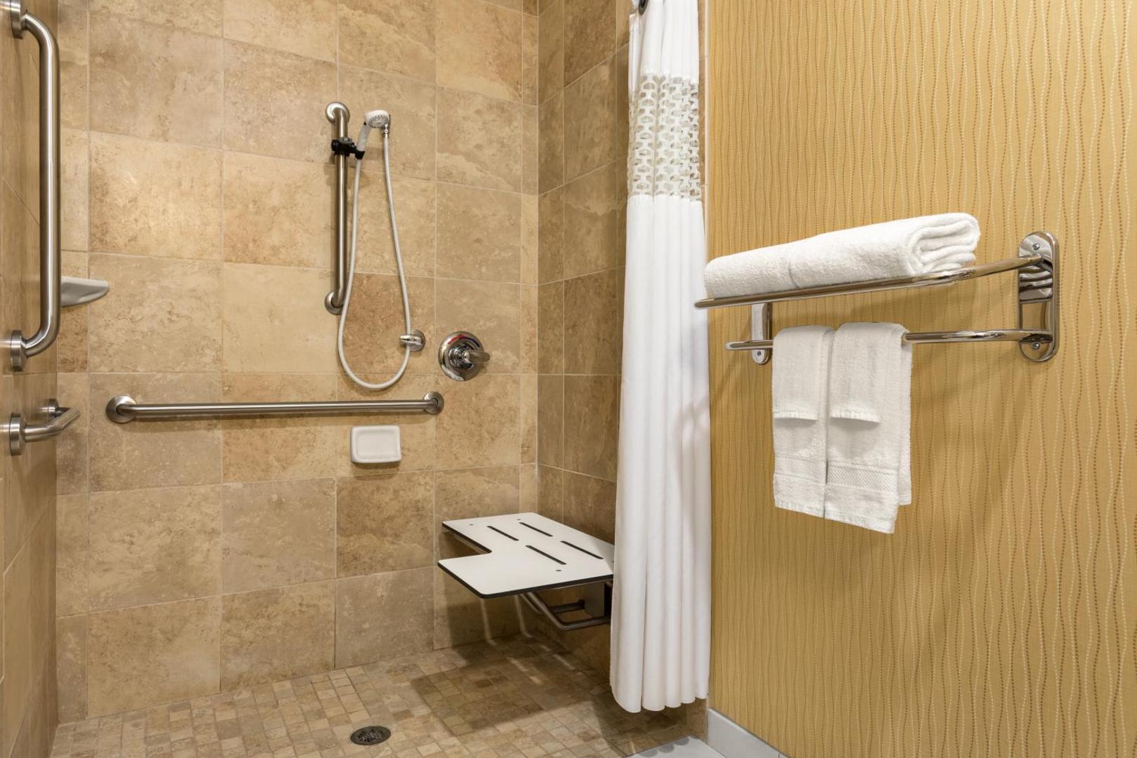 Hampton Inn Akron-Fairlawn