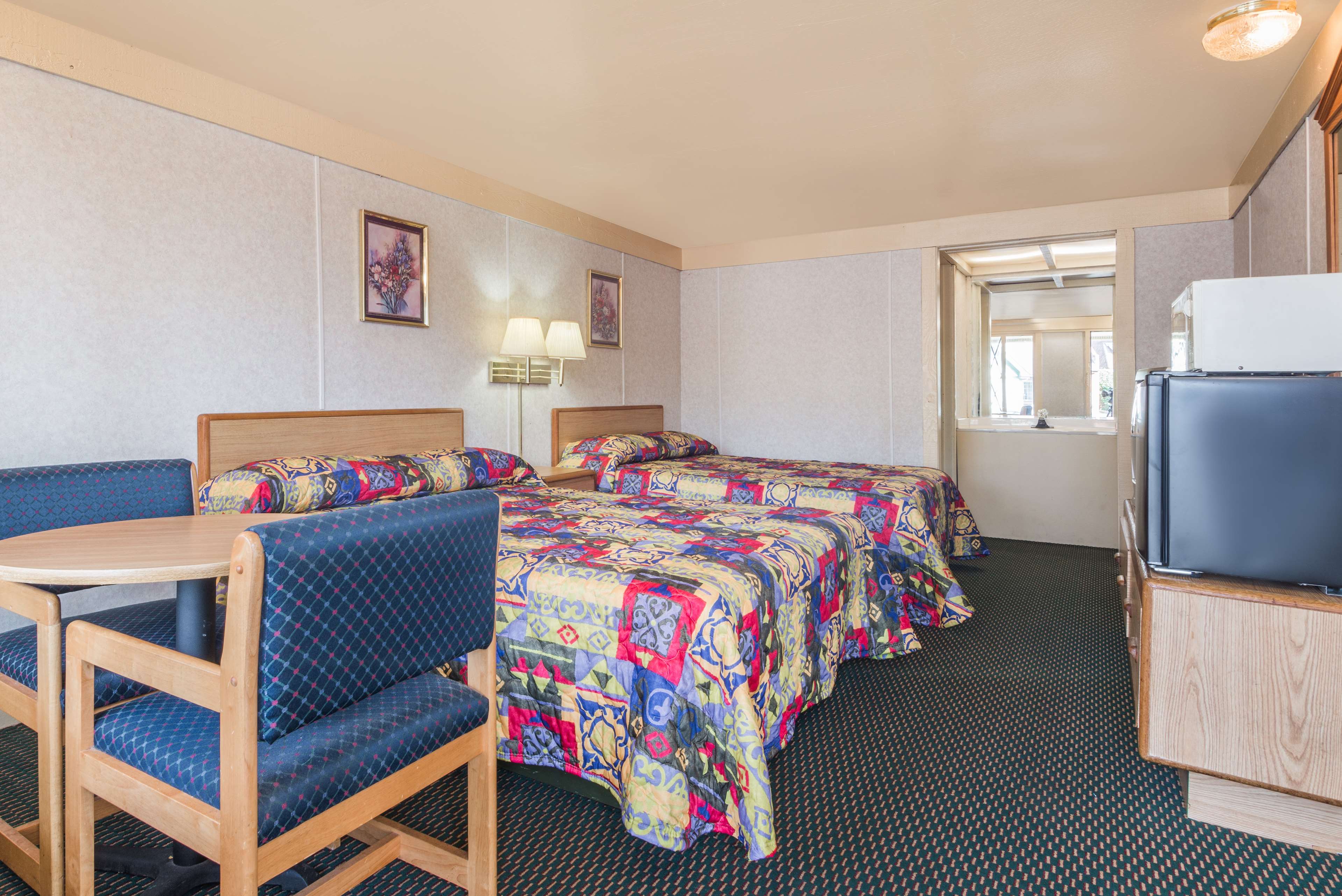 Knights Inn Franklin/middletown