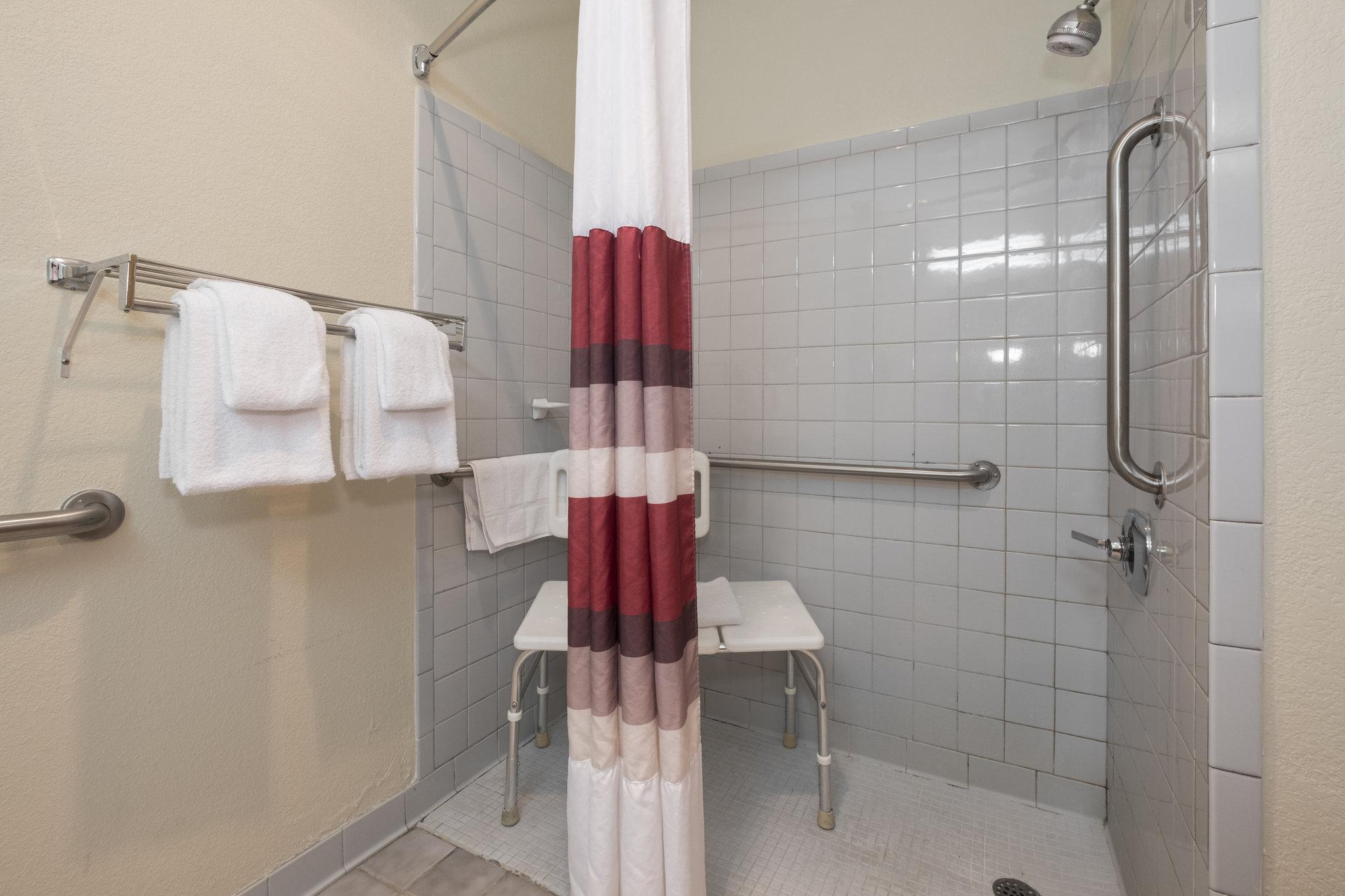 Red Roof Inn & Suites Middletown-Franklin