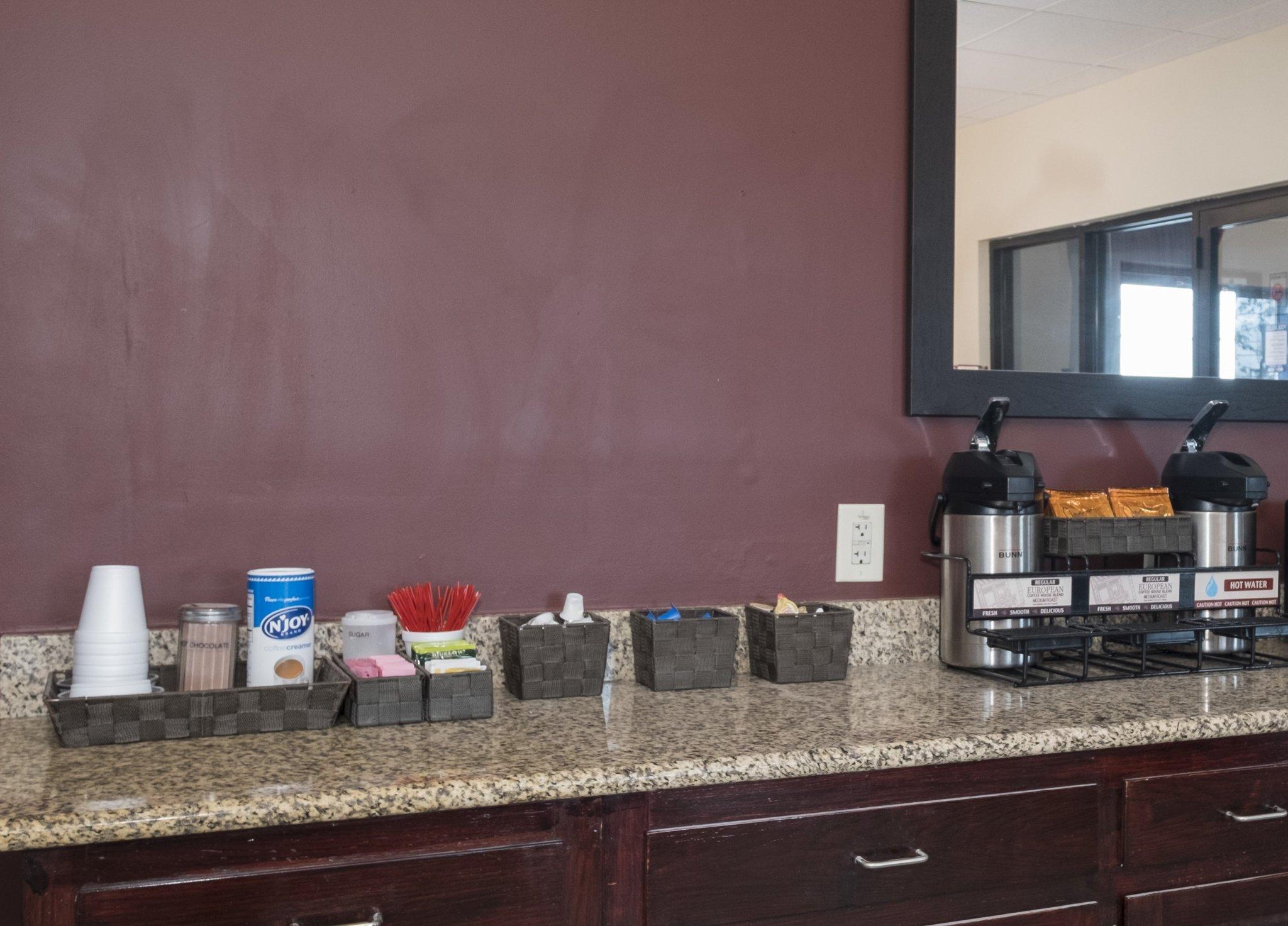 Red Roof Inn & Suites Middletown-Franklin