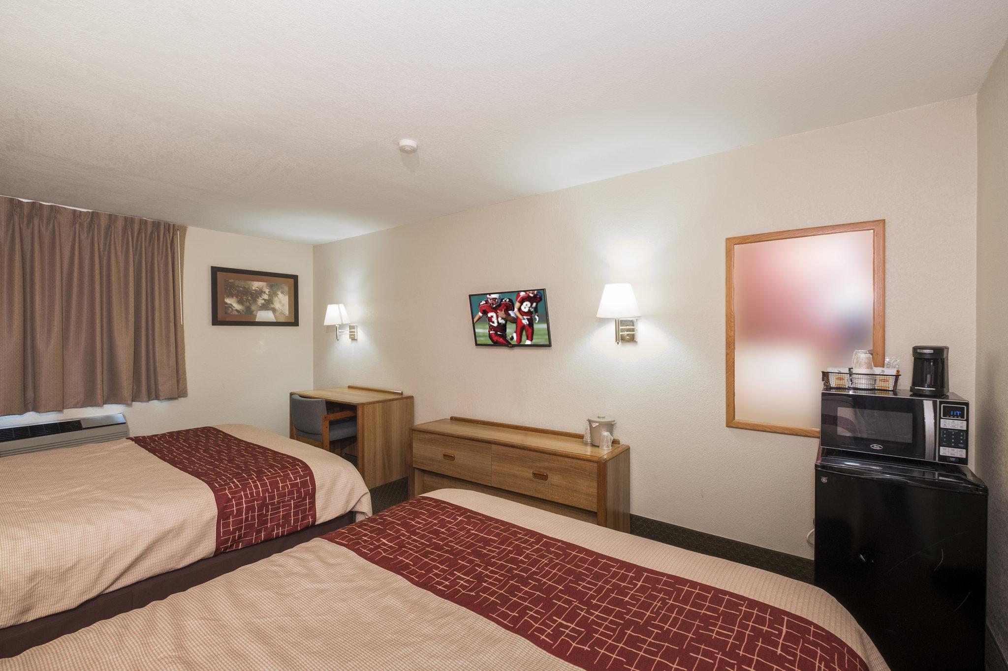 Red Roof Inn & Suites Middletown-Franklin