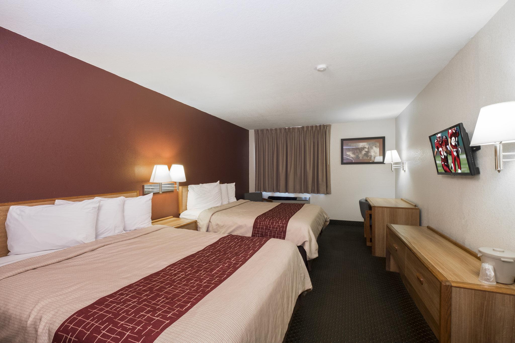 Red Roof Inn & Suites Middletown-Franklin