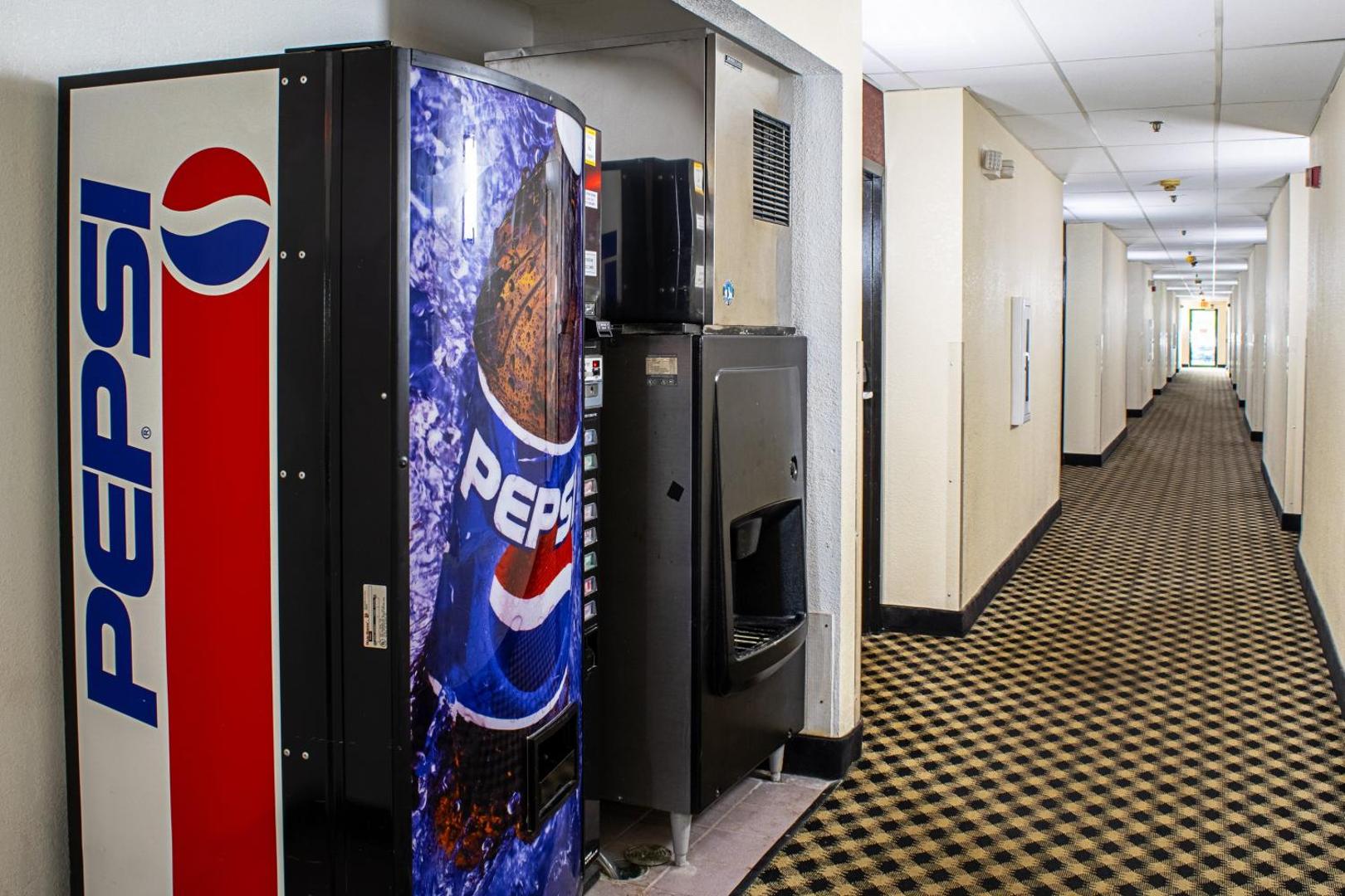 Red Roof Inn & Suites Middletown-Franklin