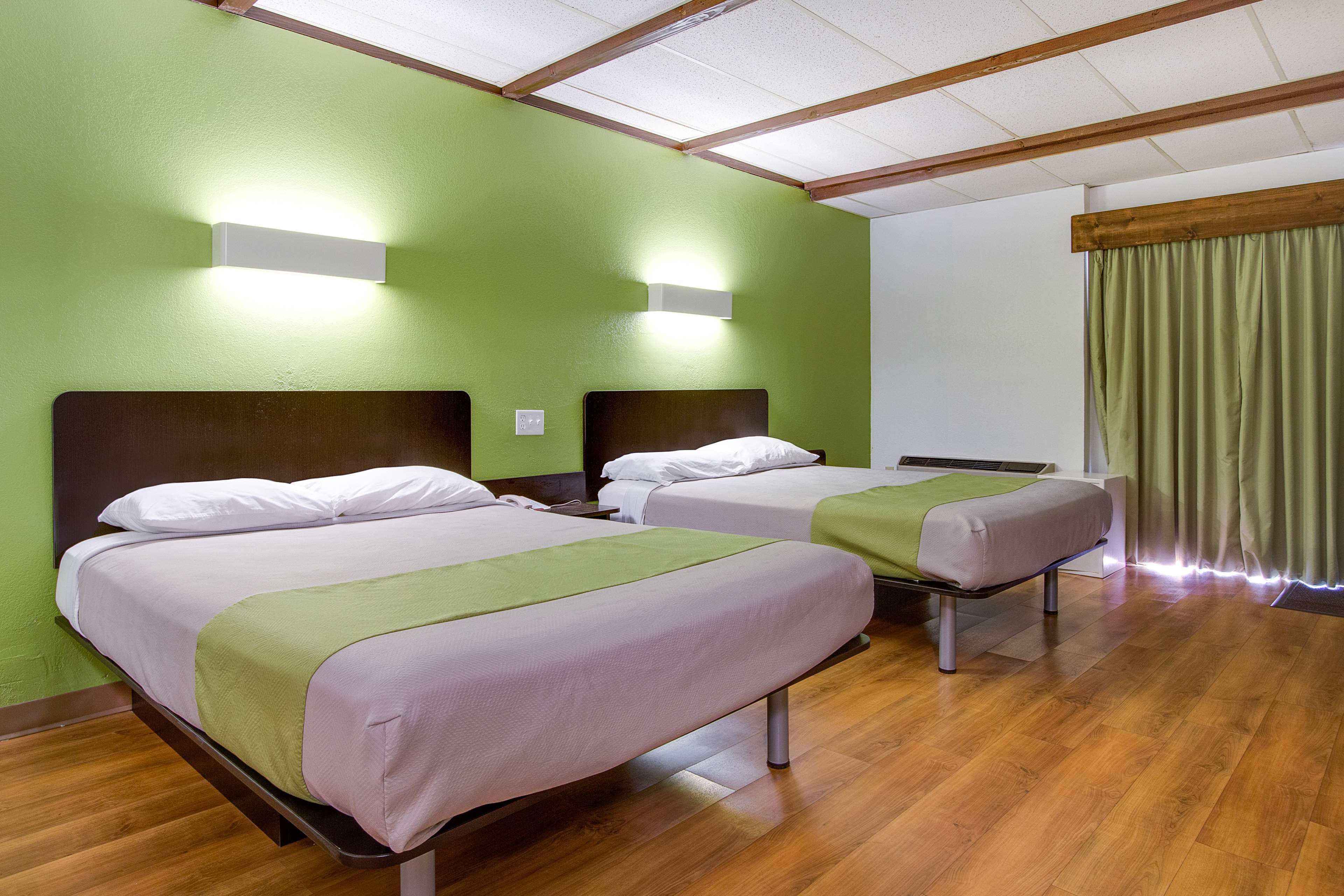 Wingate by Wyndham Geneva at SPIRE Academy