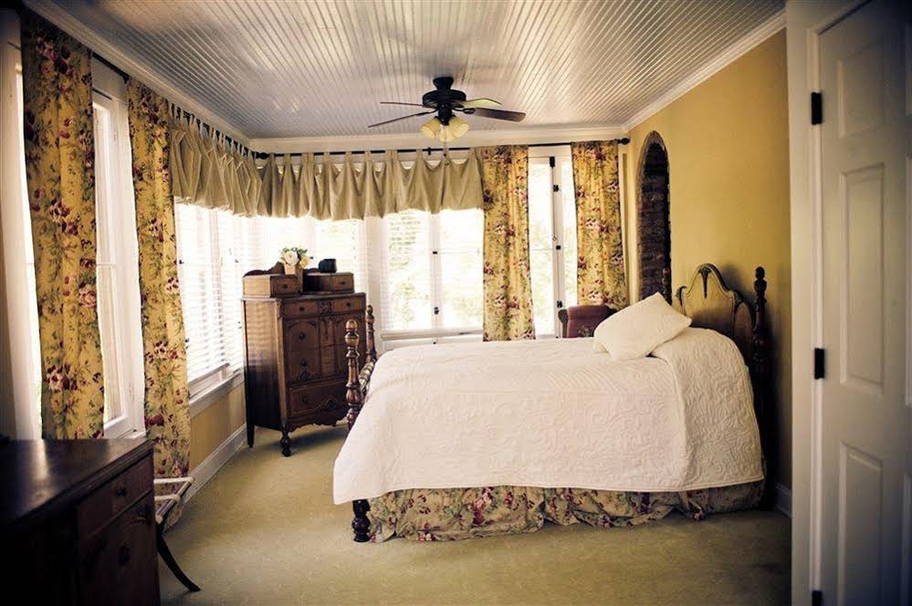 The Glendalia Boutique Hotel & Culinary Studio