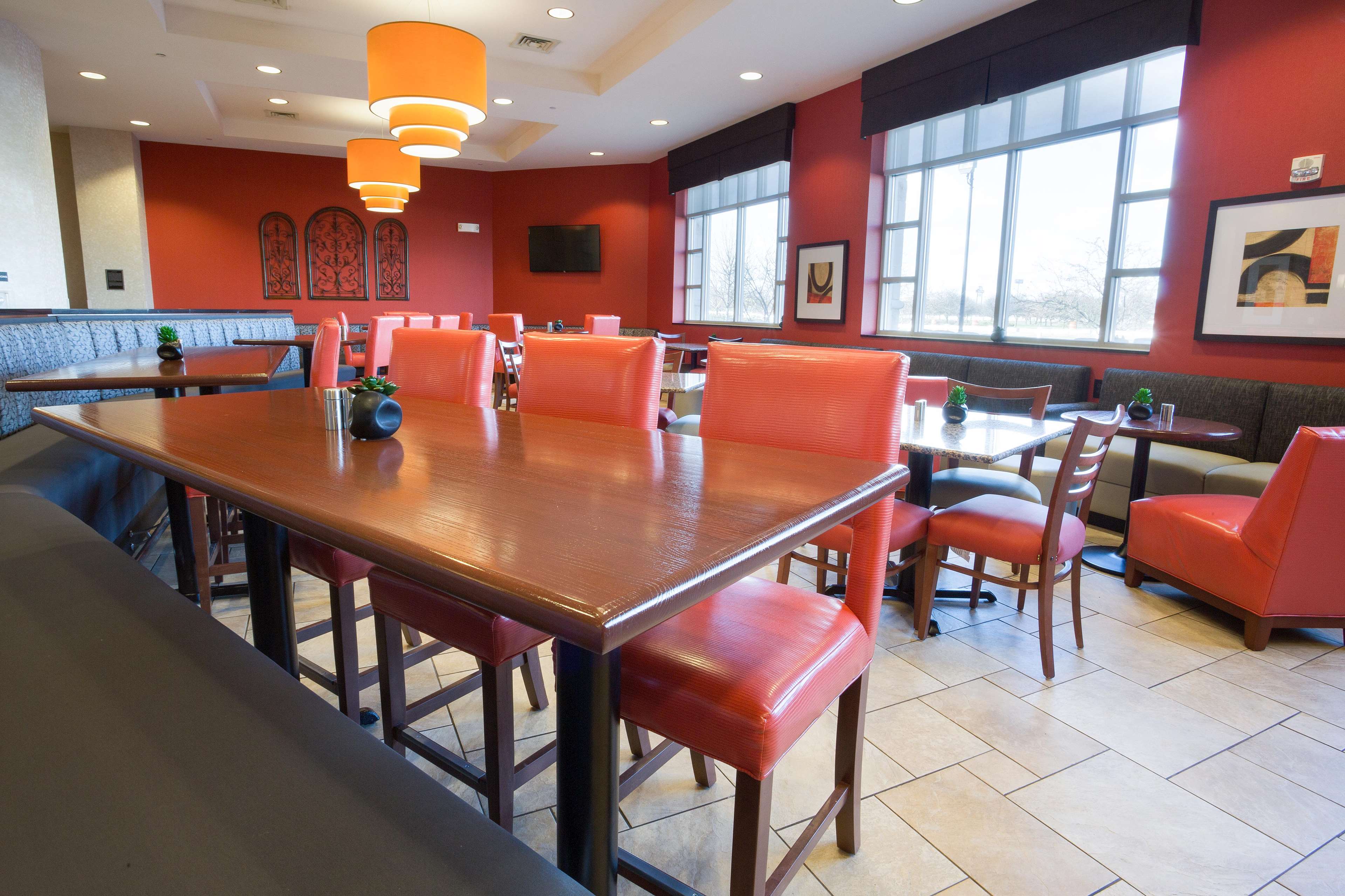 Drury Inn & Suites Columbus Grove City