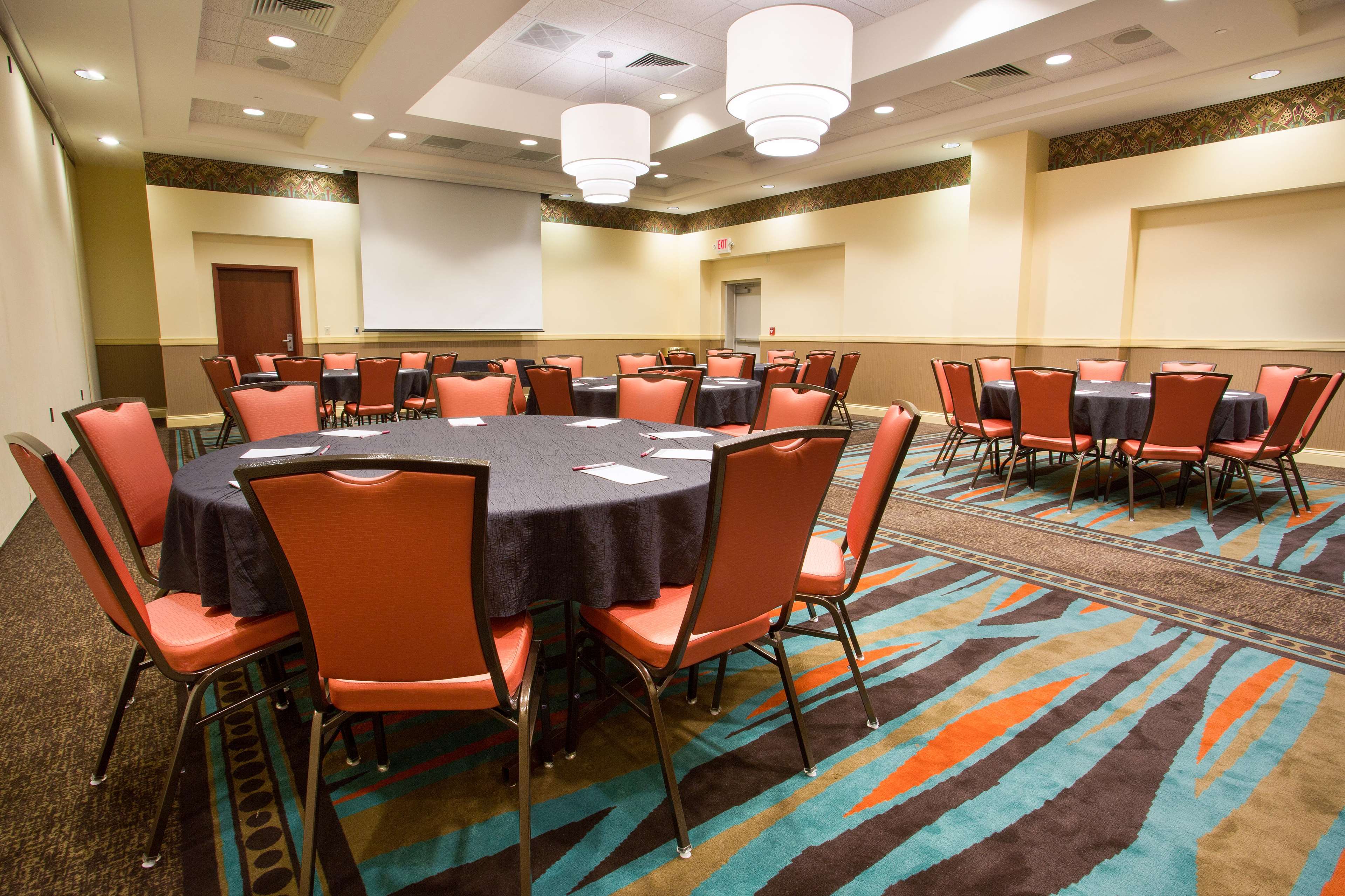 Drury Inn & Suites Columbus Grove City