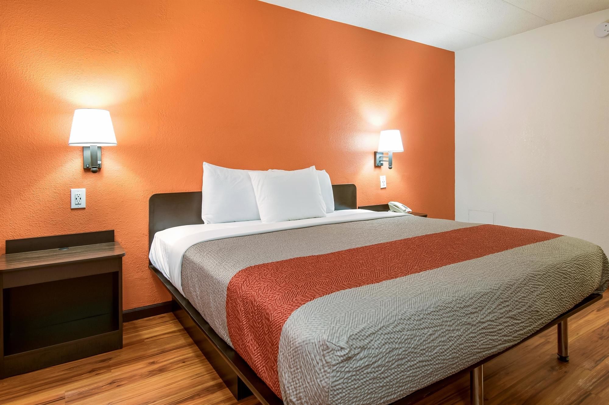 Motel 6 Grove City Ohio