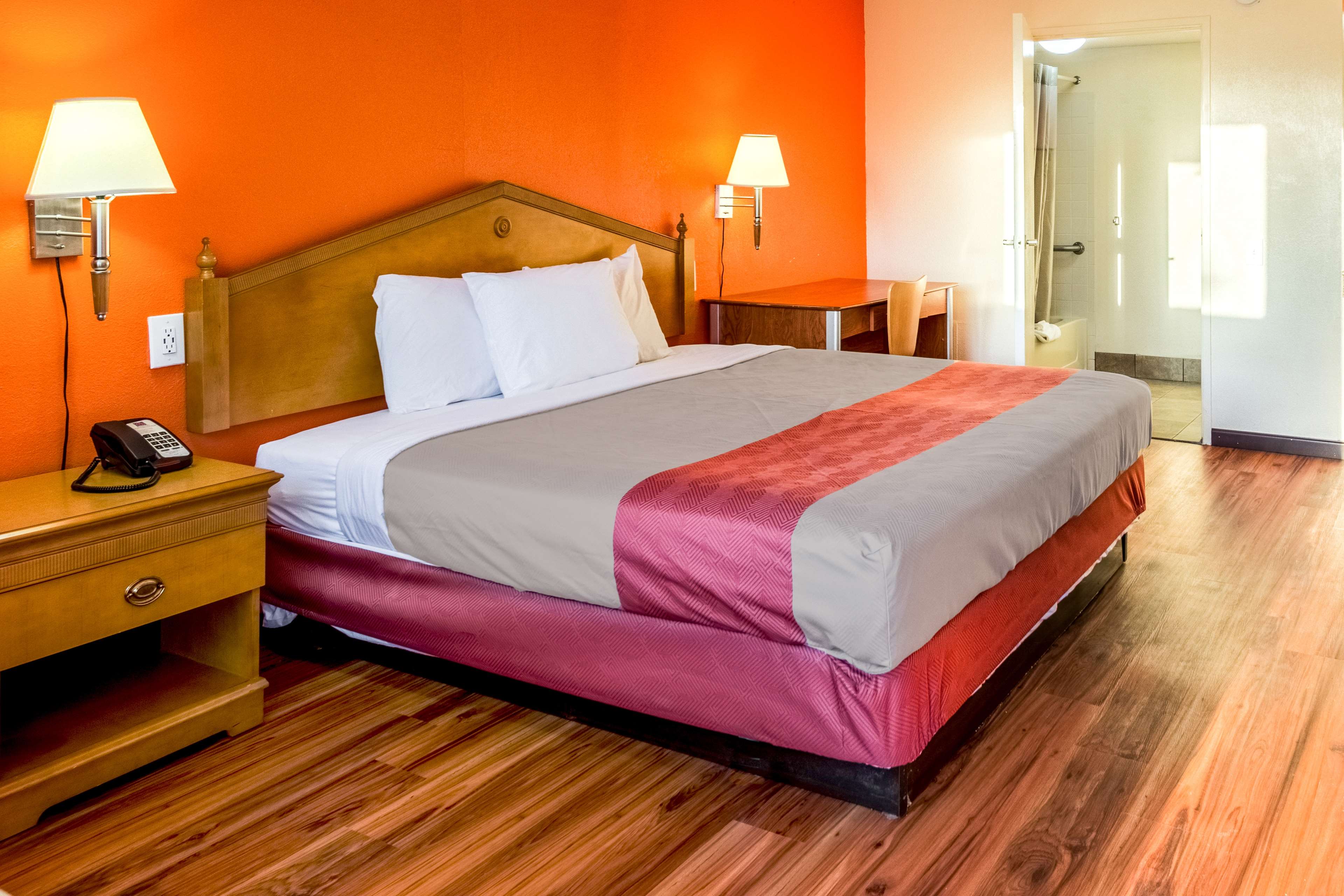 Motel 6 Grove City Ohio