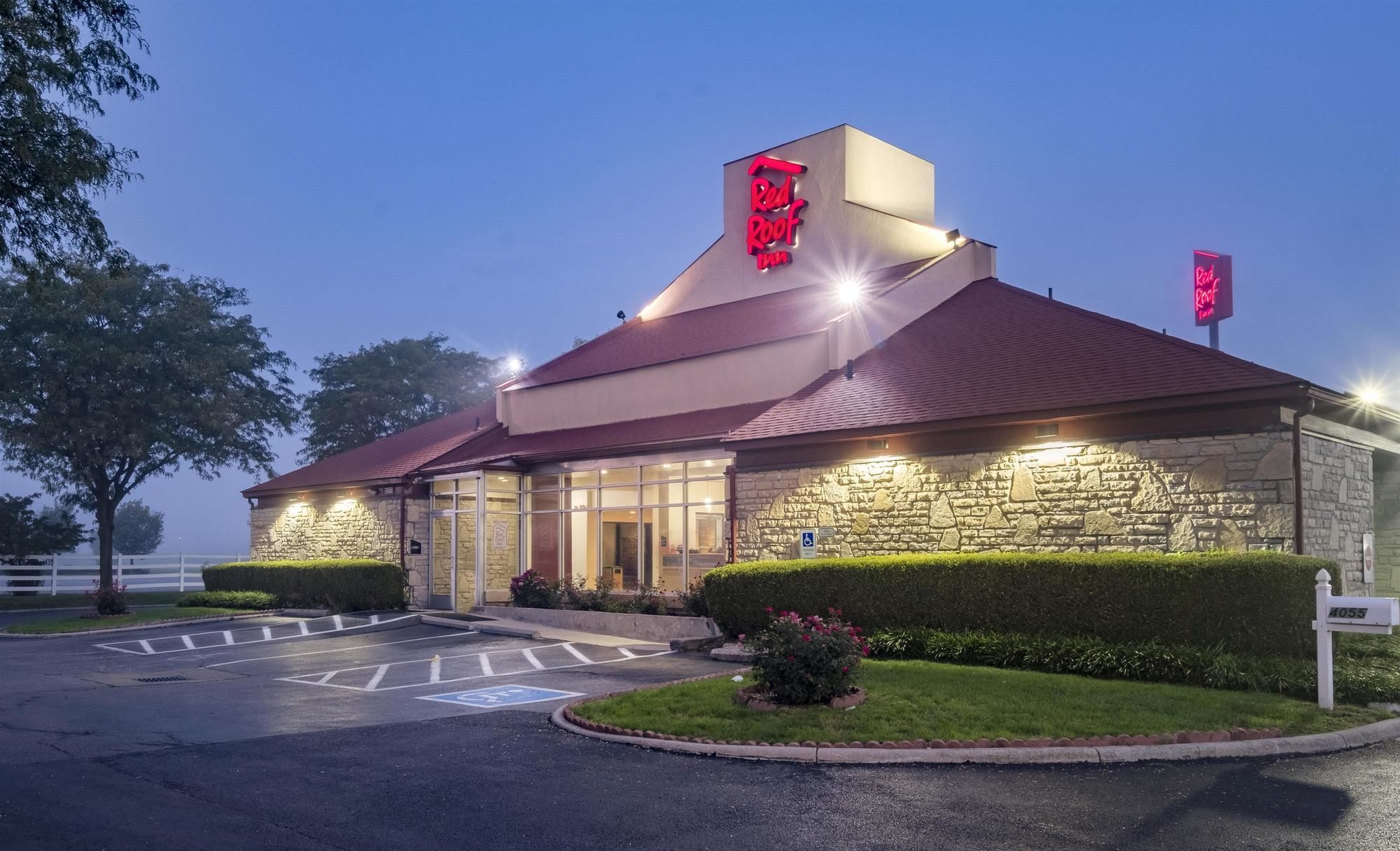 Red Roof Inn Columbus - Grove City