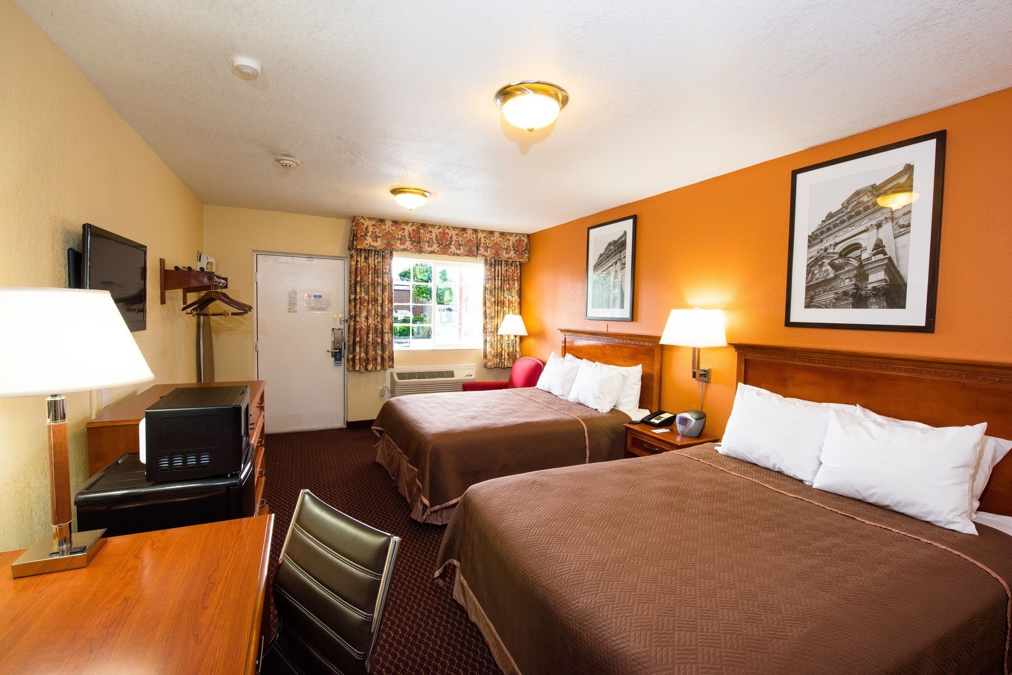 Grove City Travel Inn by OYO Columbus South