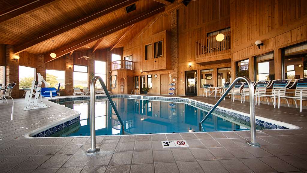 Best Western Lakewood Inn