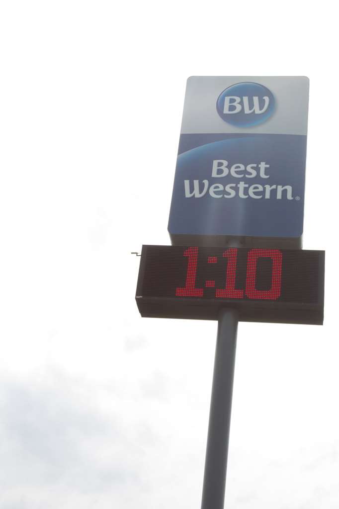 Best Western Lakewood Inn