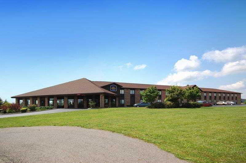 Best Western Lakewood Inn