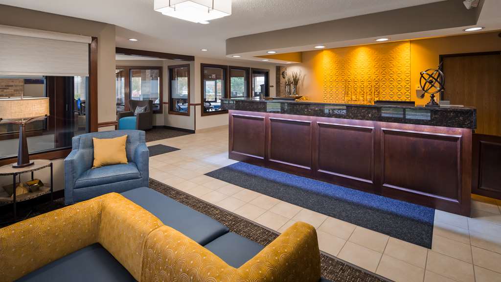 Best Western Lakewood Inn