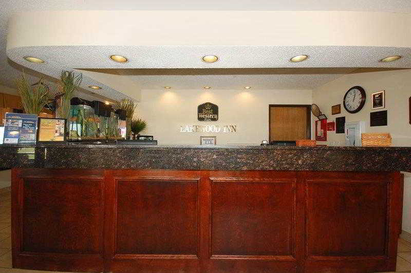 Best Western Lakewood Inn