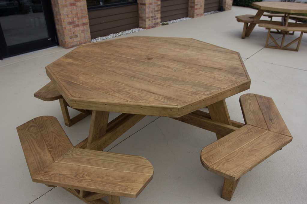 Best Western Lakewood Inn