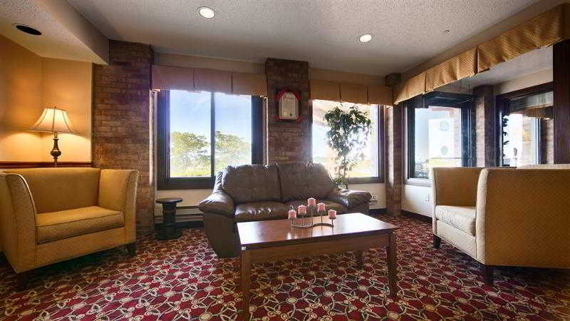 Best Western Lakewood Inn