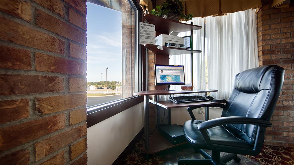 Best Western Lakewood Inn