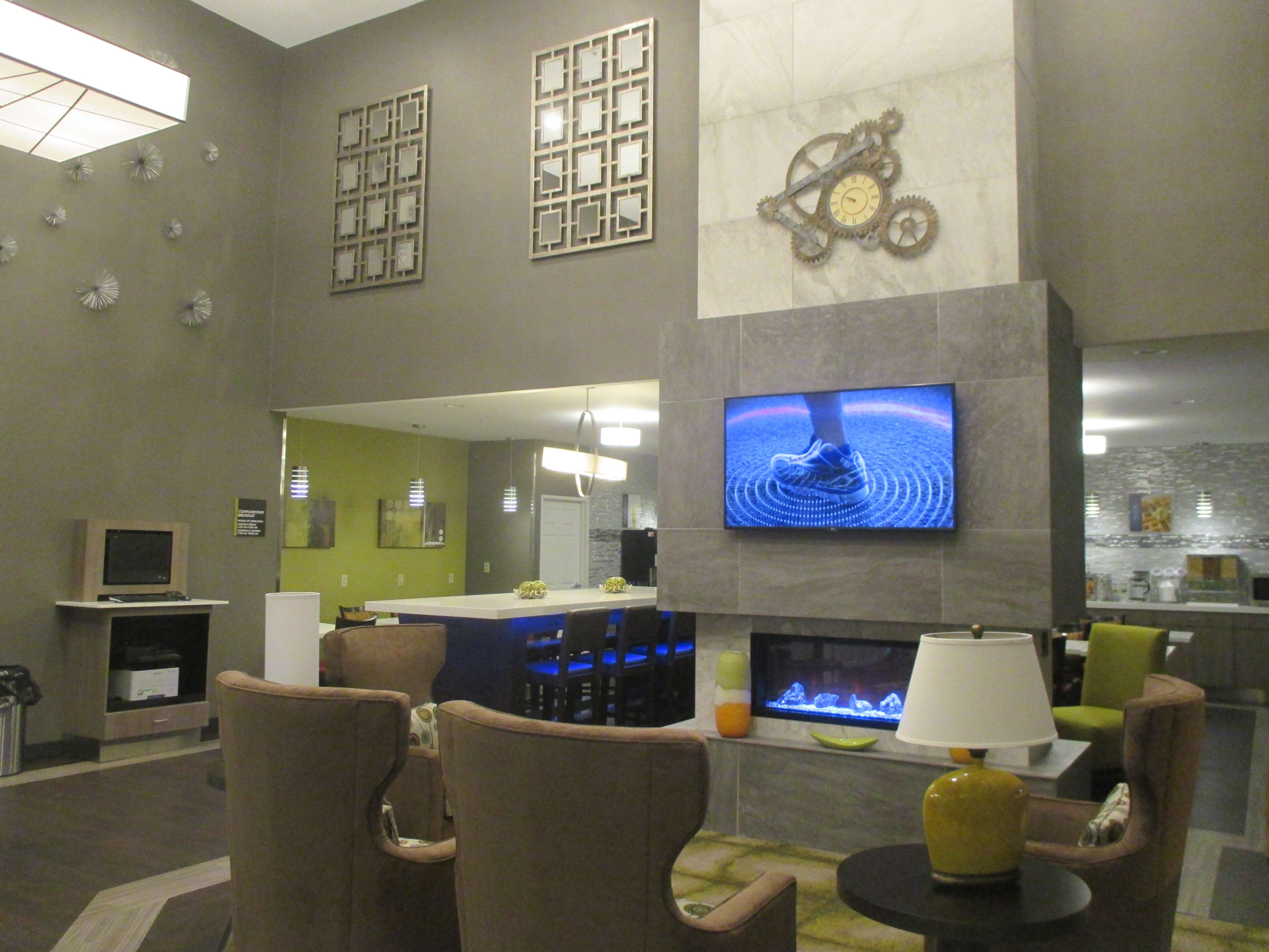 Best Western Hilliard Inn & Suites