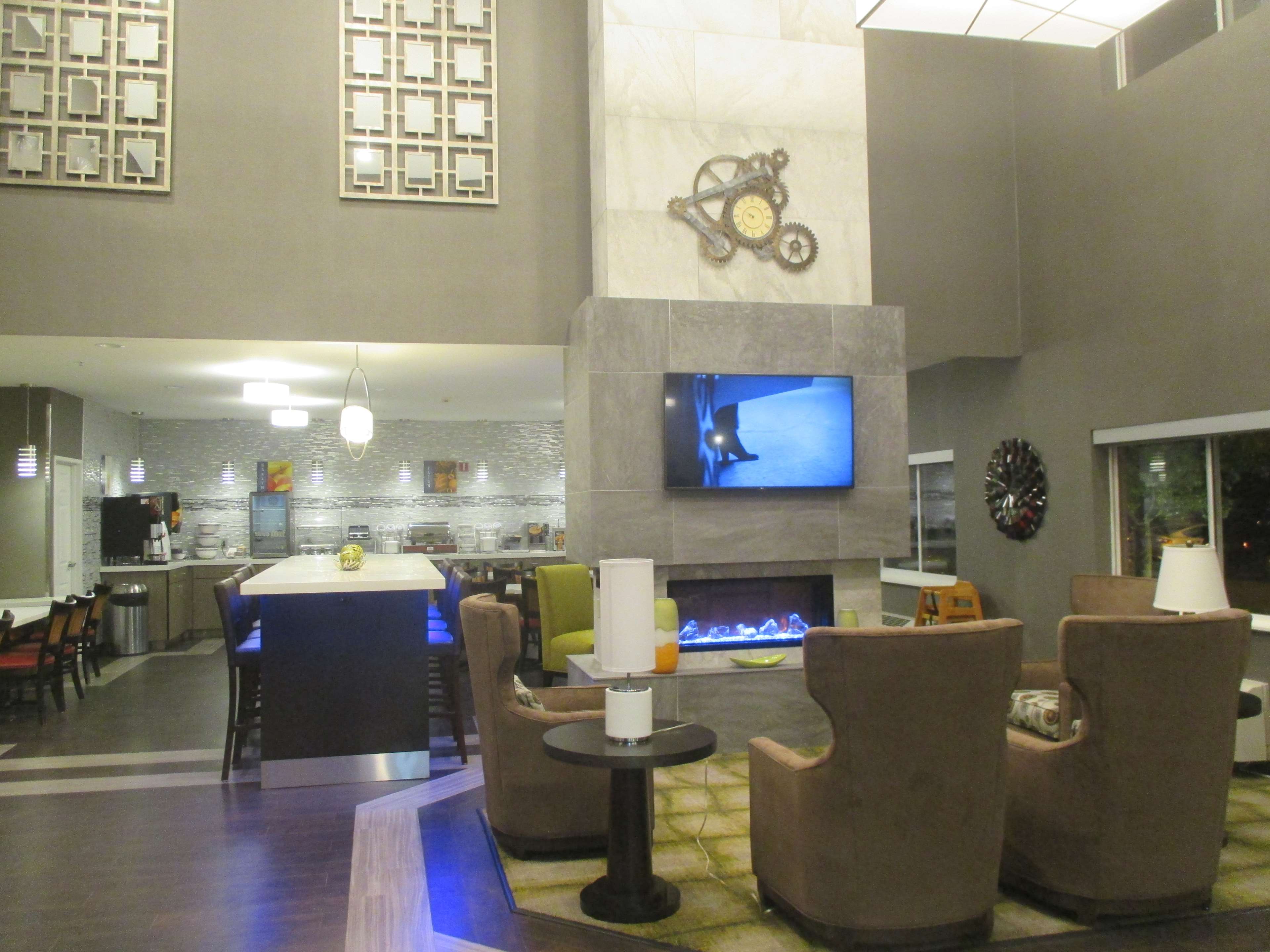 Best Western Hilliard Inn & Suites