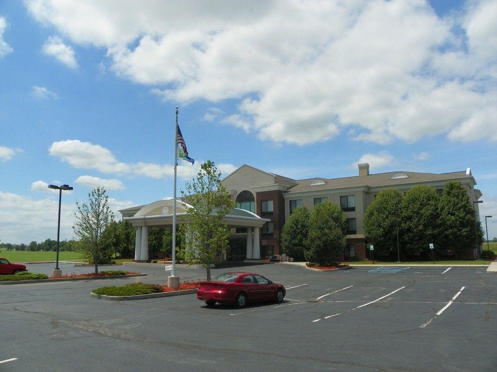 Holiday Inn Express & Suites Bryan-Montpelier
