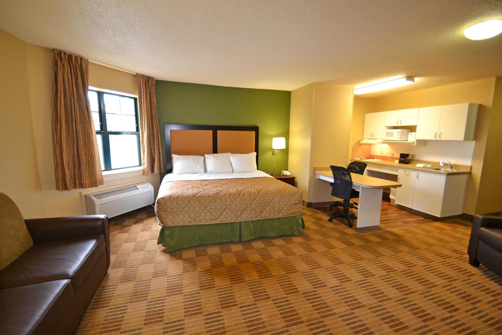 Extended Stay America Toledo Holland