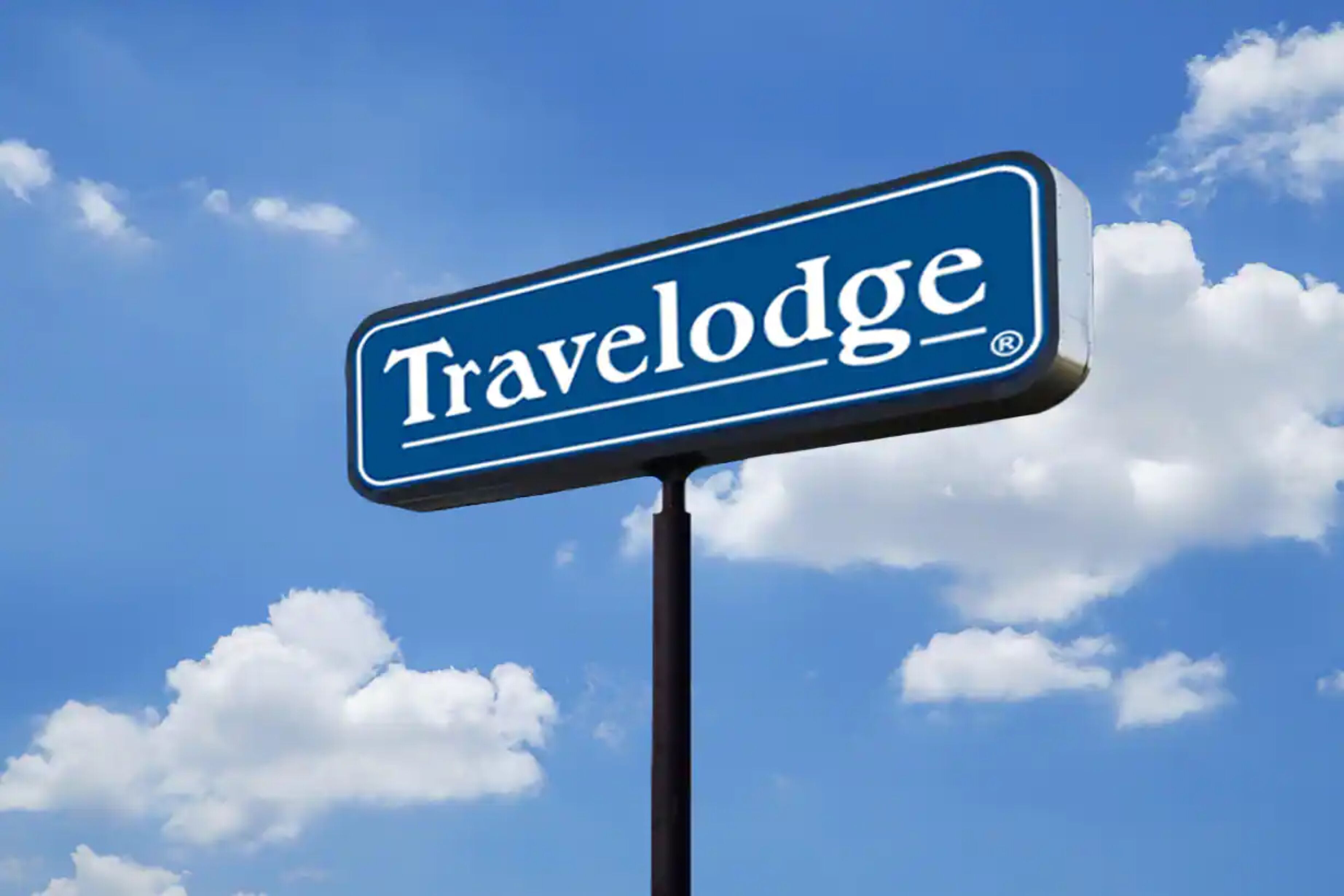 Travelodge By Wyndham Holland/Toledo