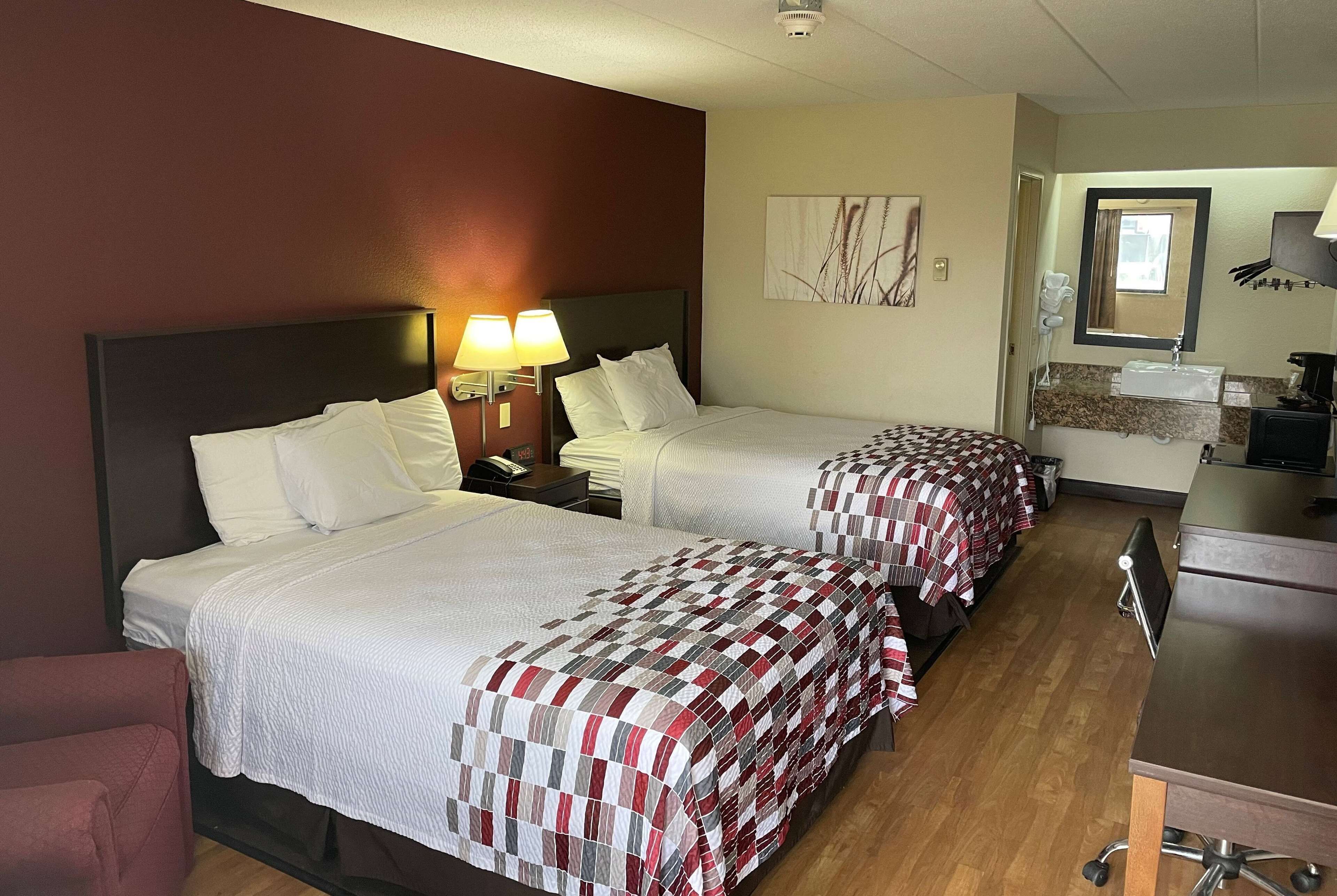 Travelodge By Wyndham Holland/Toledo
