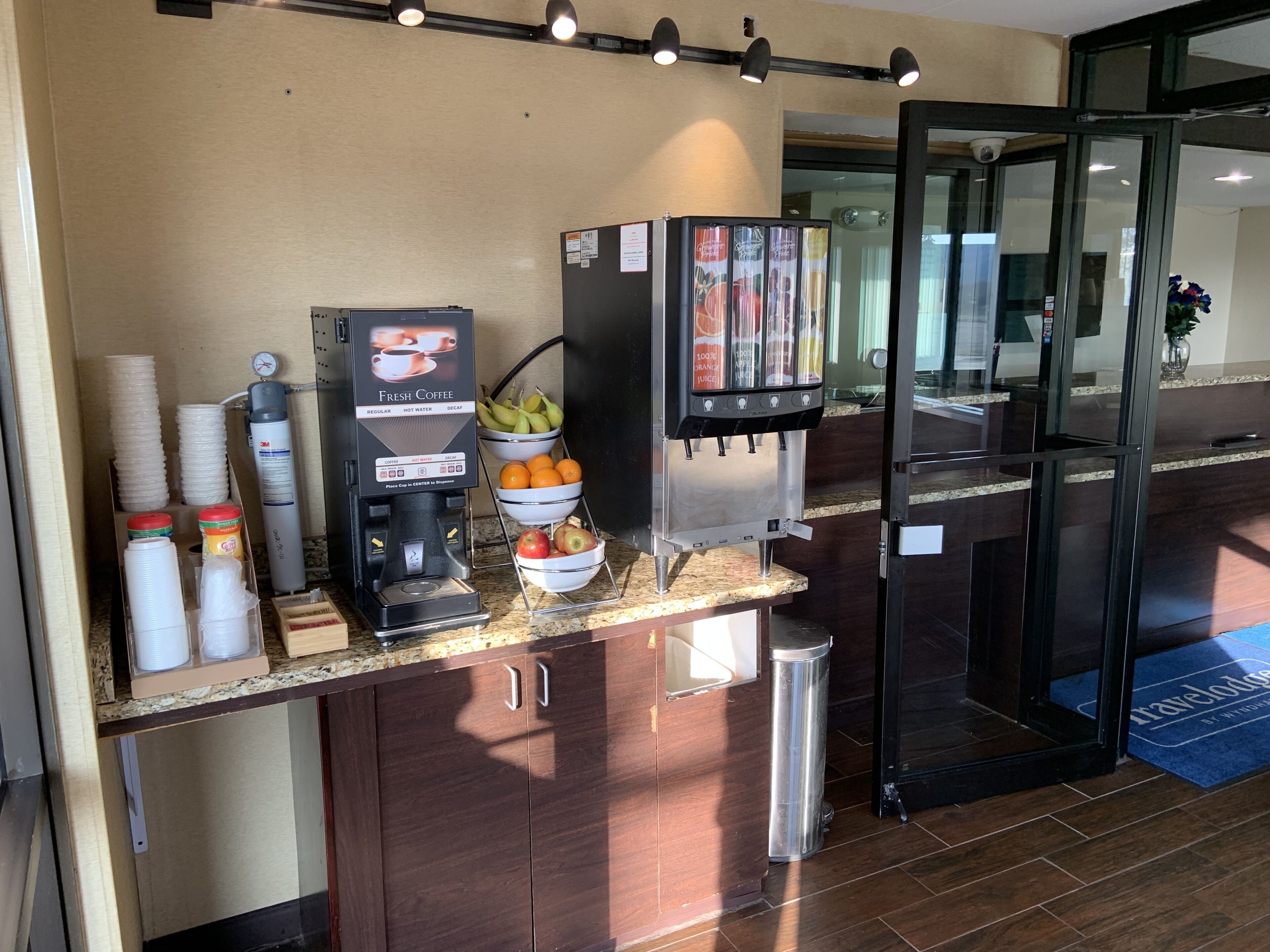 Travelodge By Wyndham Holland/Toledo