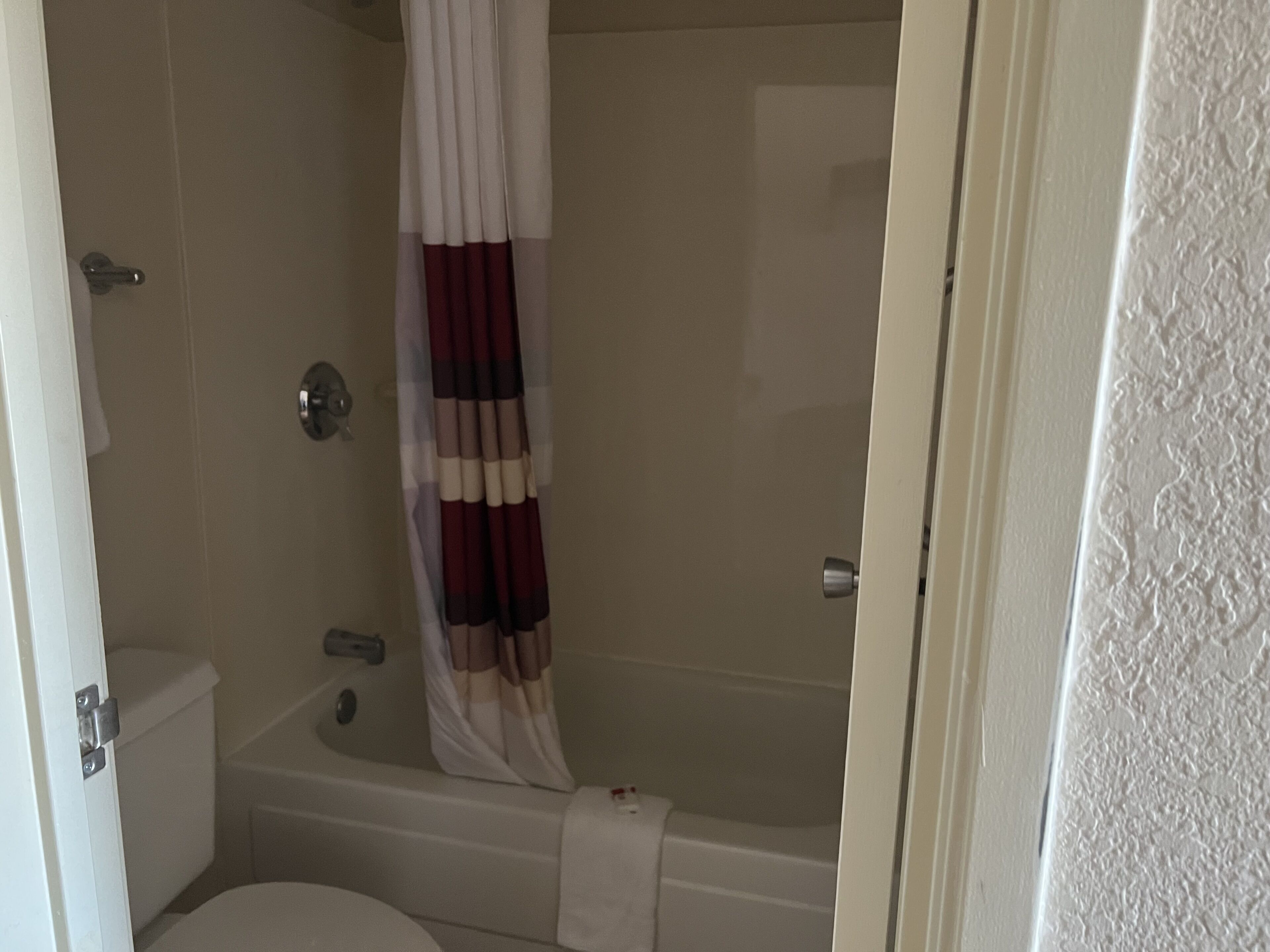 Travelodge By Wyndham Holland/Toledo