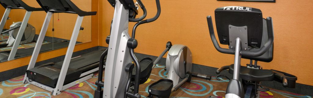 Holiday Inn Express Hotel & Suites Dayton - Huber Heights