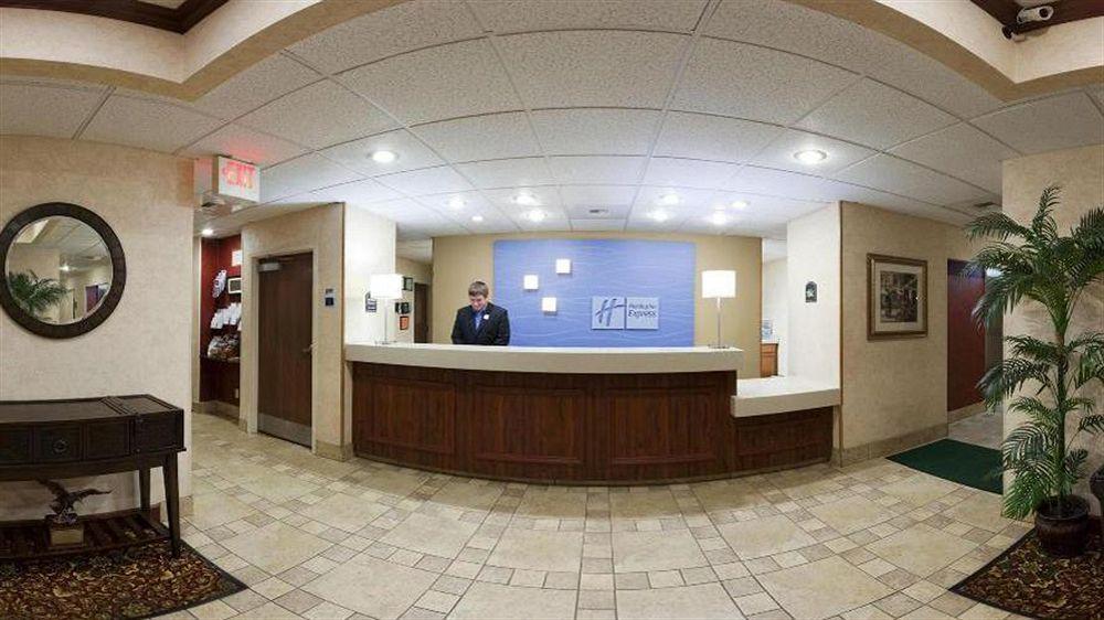 Holiday Inn Express Hotel & Suites Dayton - Huber Heights