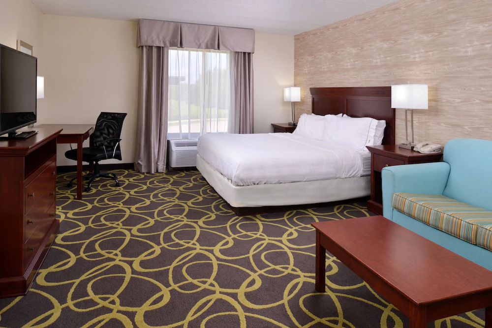 Holiday Inn Express Hotel & Suites Dayton - Huber Heights