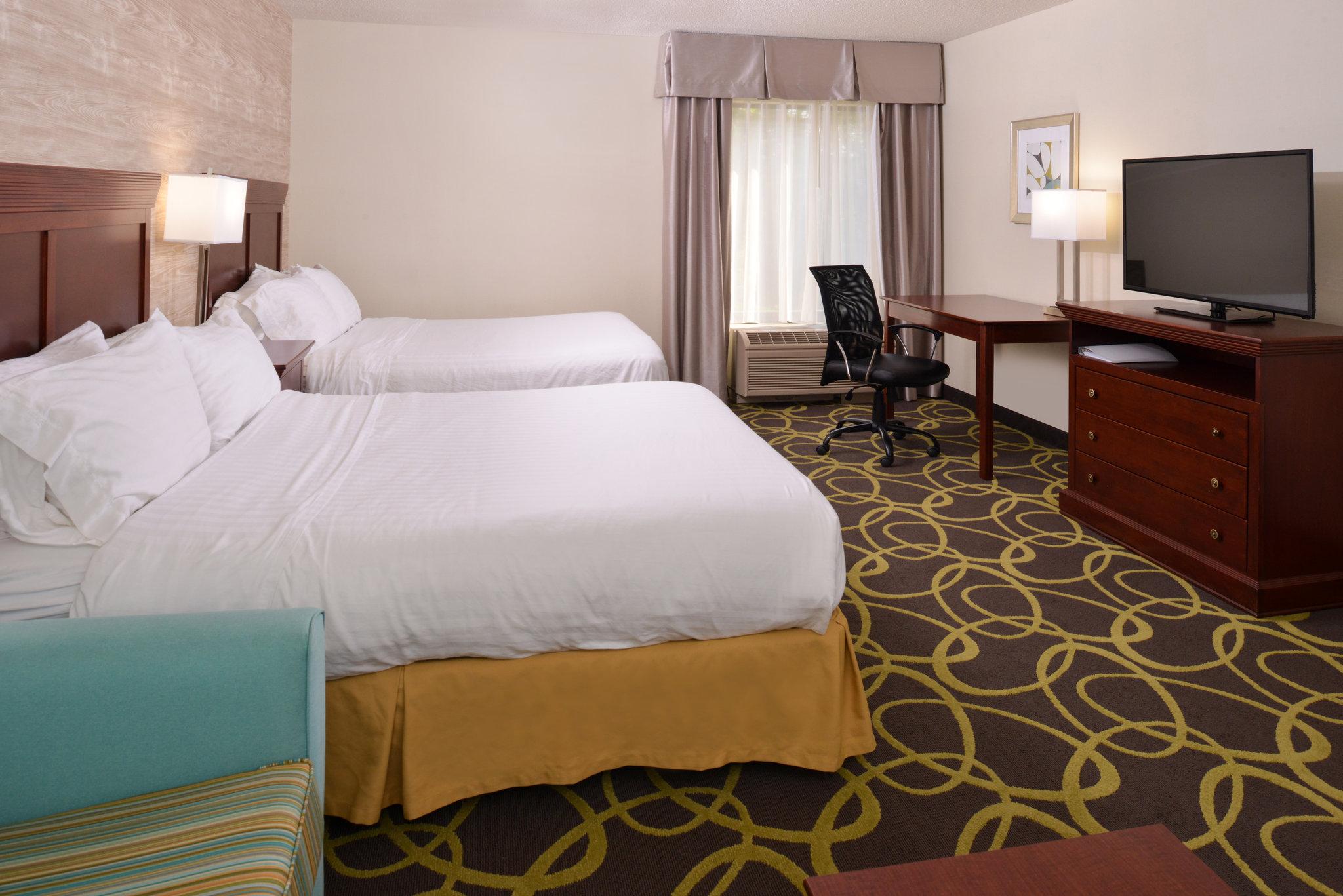 Holiday Inn Express Hotel & Suites Dayton - Huber Heights