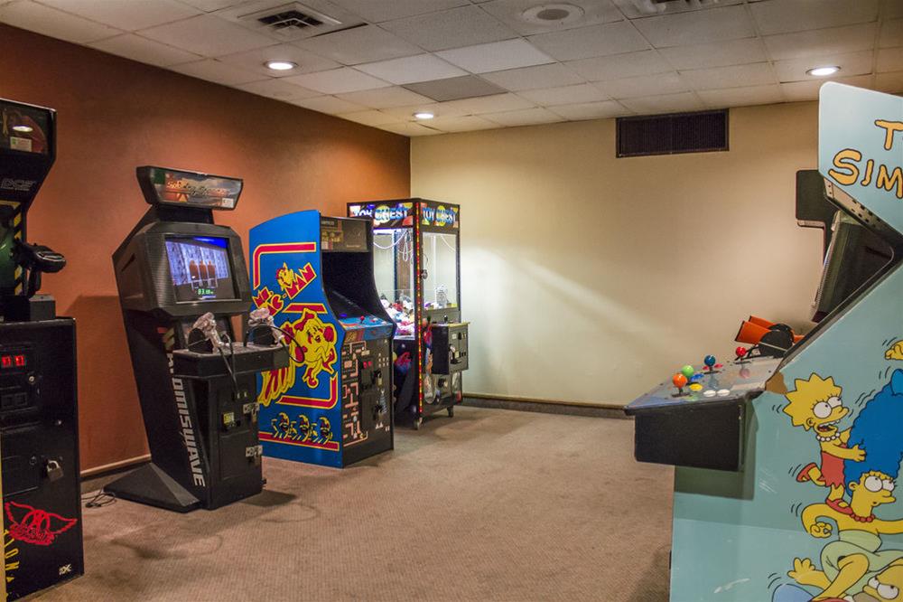 Norwood Inn Hudson Conference Center