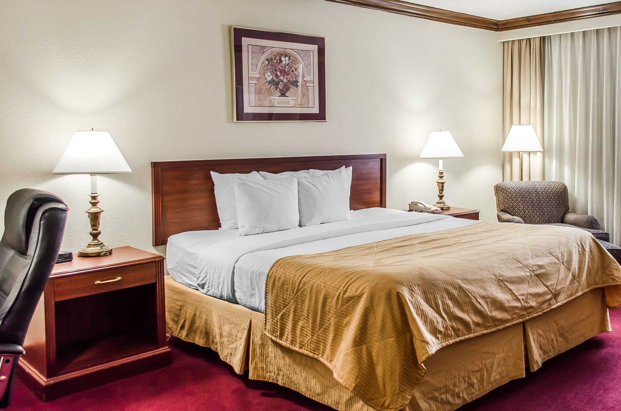 Norwood Inn Hudson Conference Center