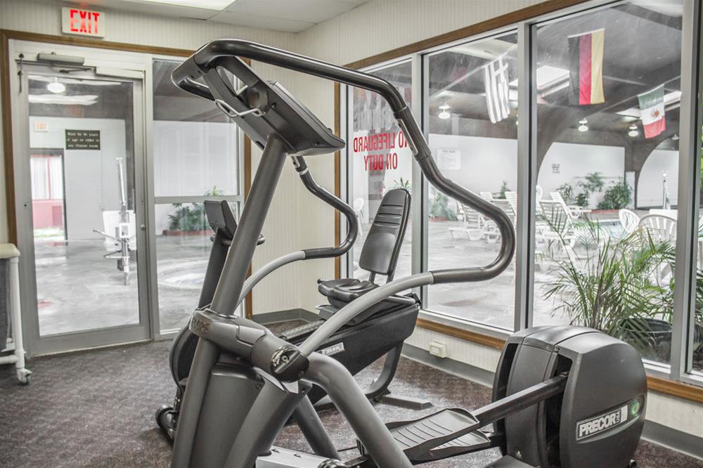 Norwood Inn Hudson Conference Center