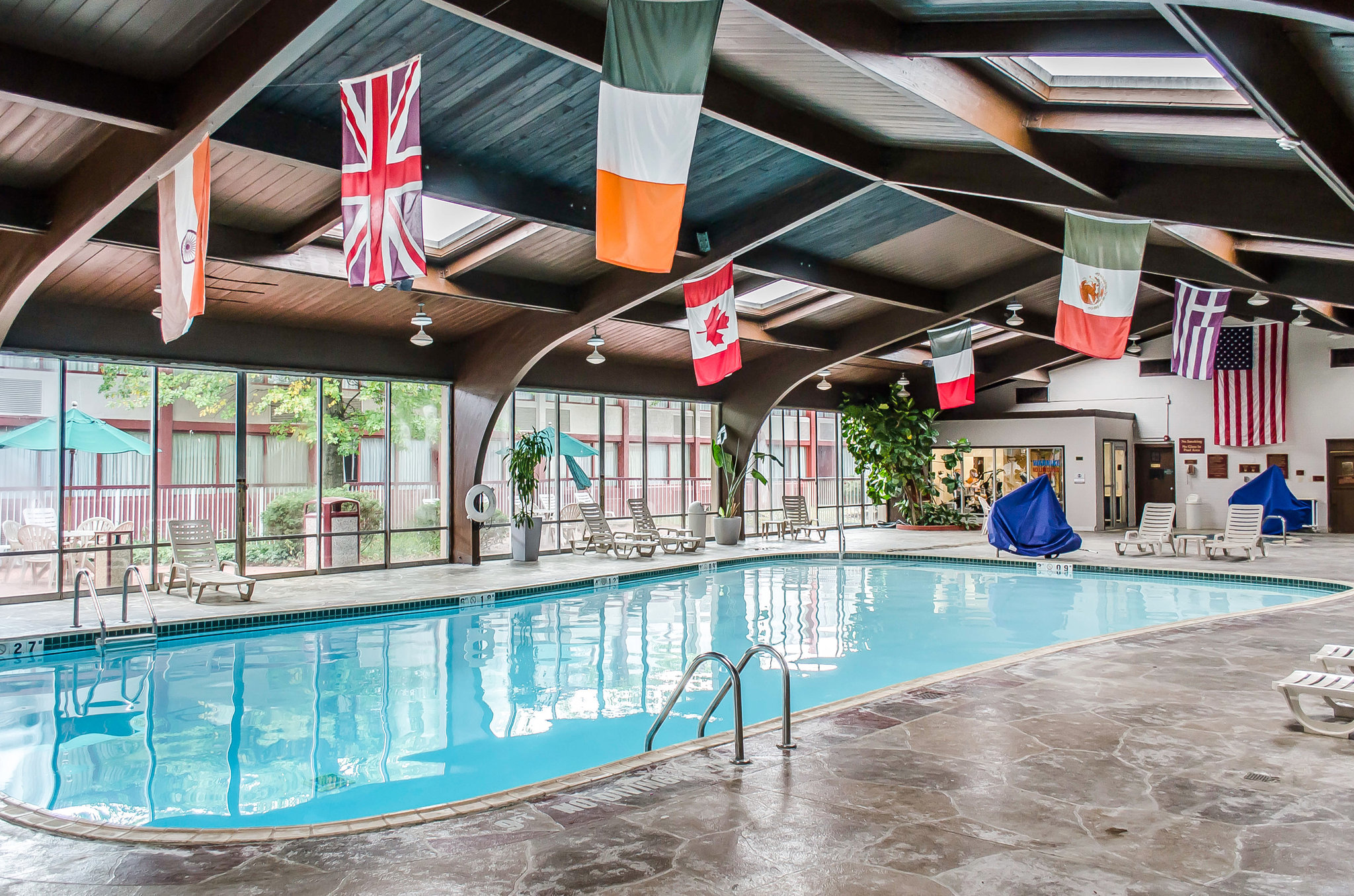 Norwood Inn Hudson Conference Center