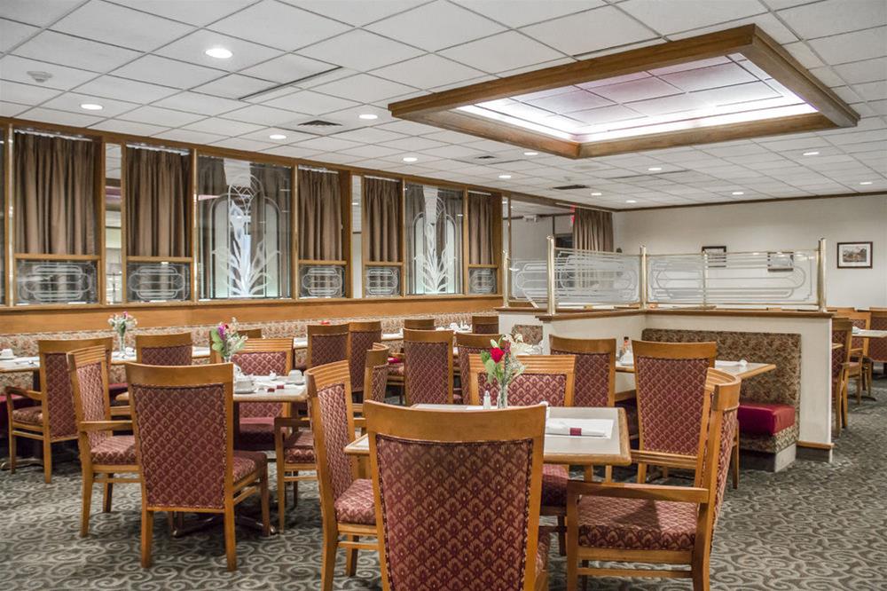 Norwood Inn Hudson Conference Center