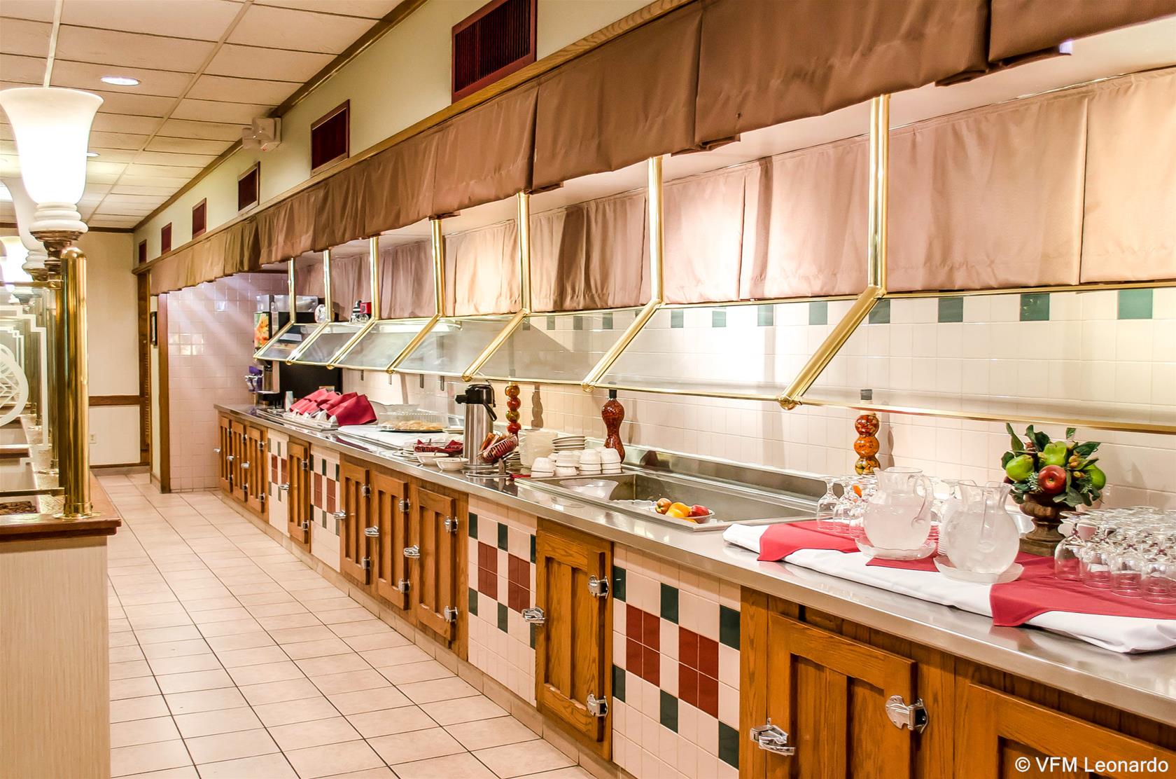 Norwood Inn Hudson Conference Center