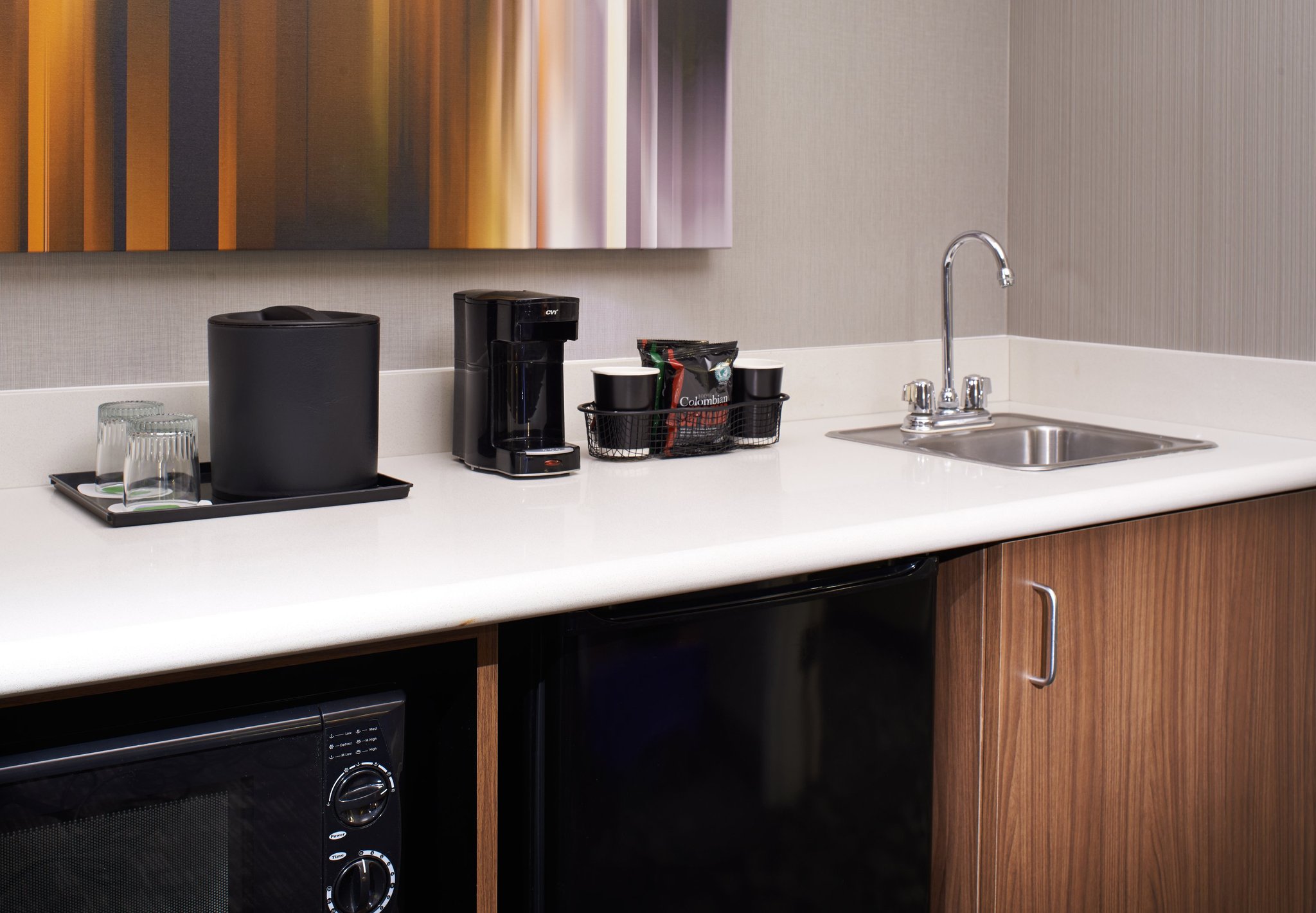 Courtyard Cleveland Independence