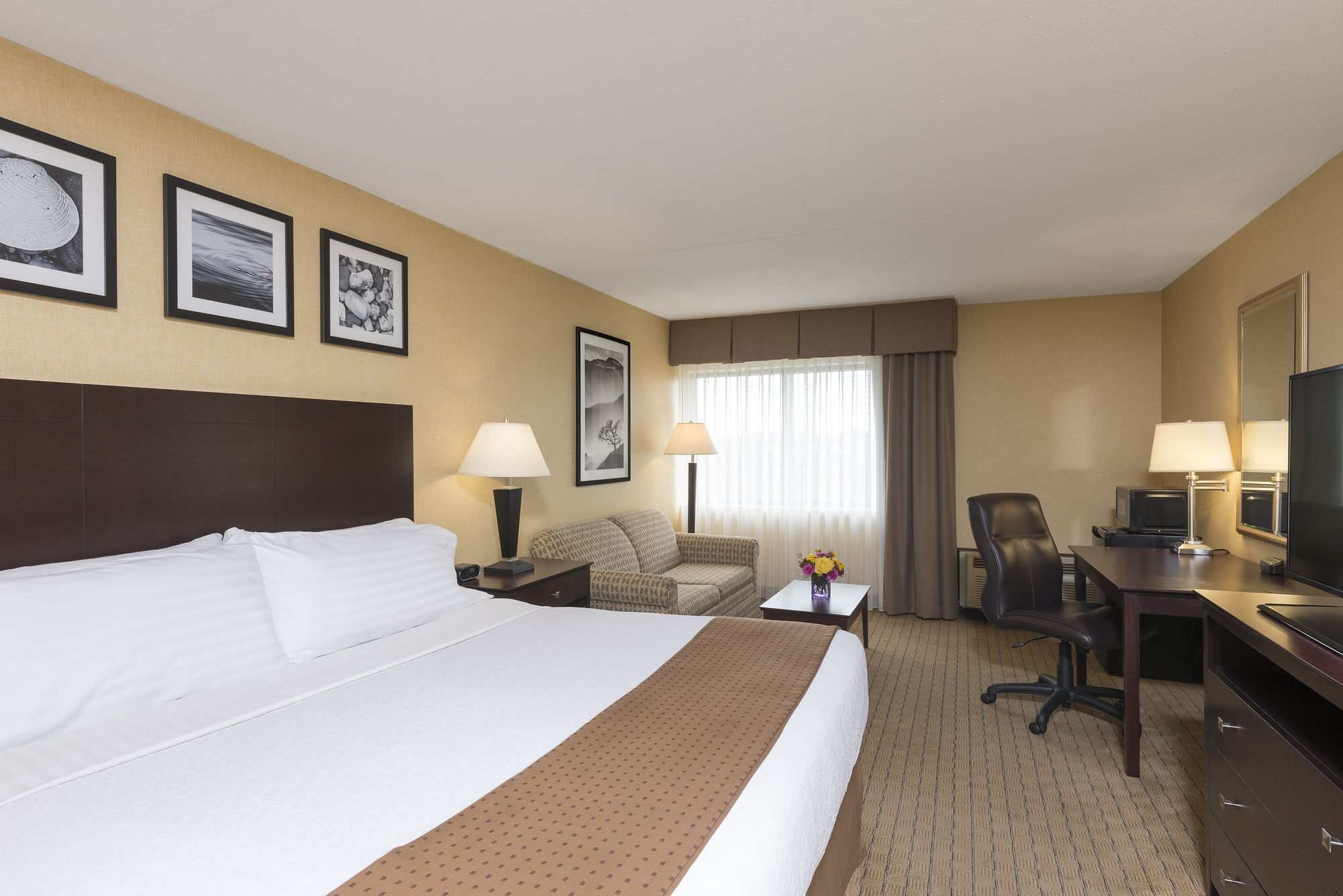 Holiday Inn Cleveland-South Independence
