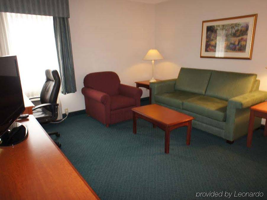 La Quinta Inn by Wyndham Cleveland Independence