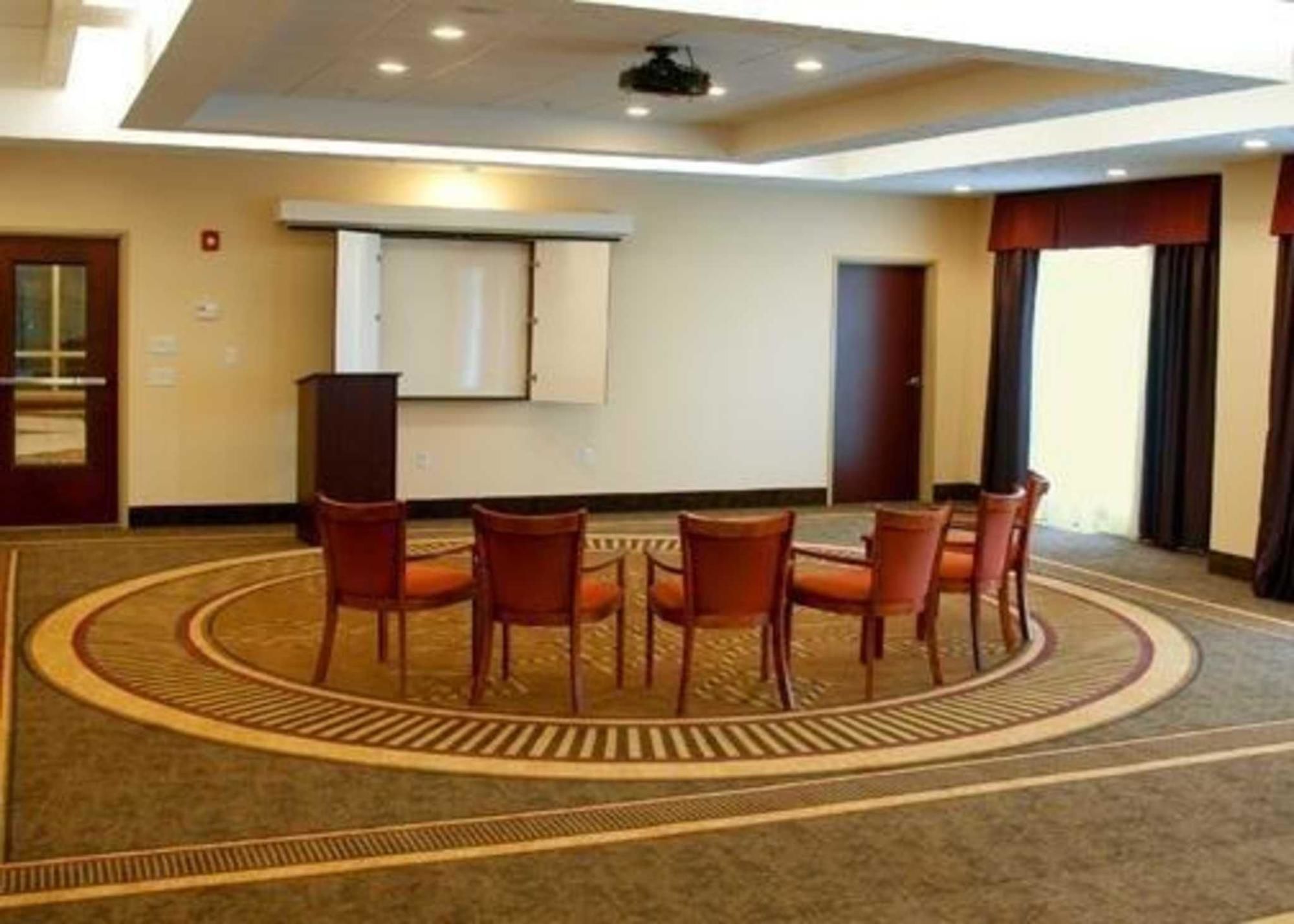 Comfort Inn & Suites Kent