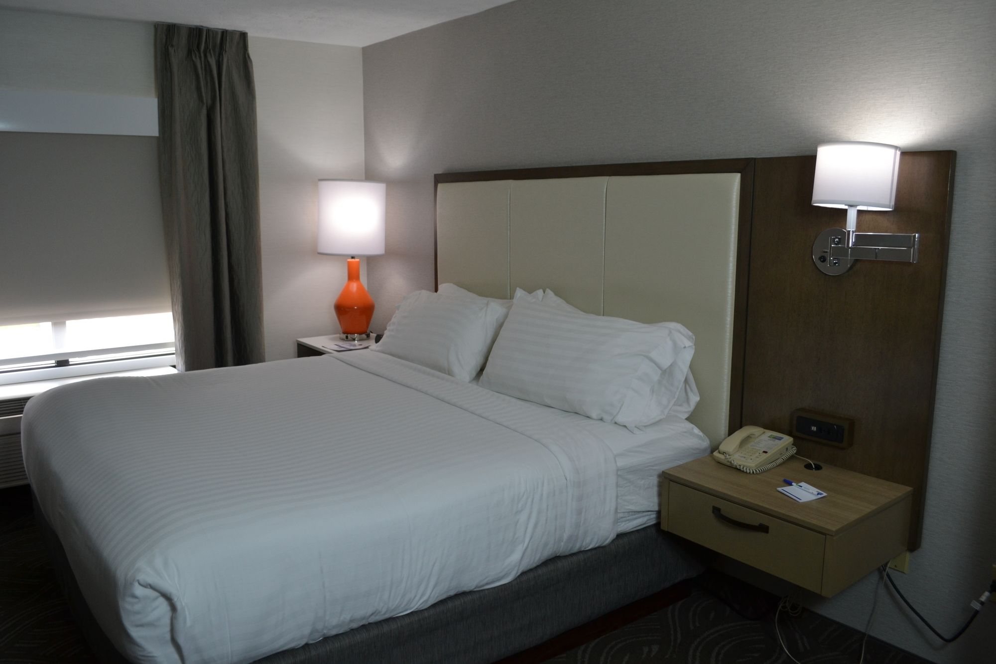 Holiday Inn Express & Suites Kent State University