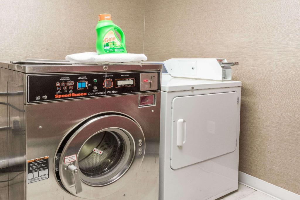 Baymont by Wyndham Lancaster