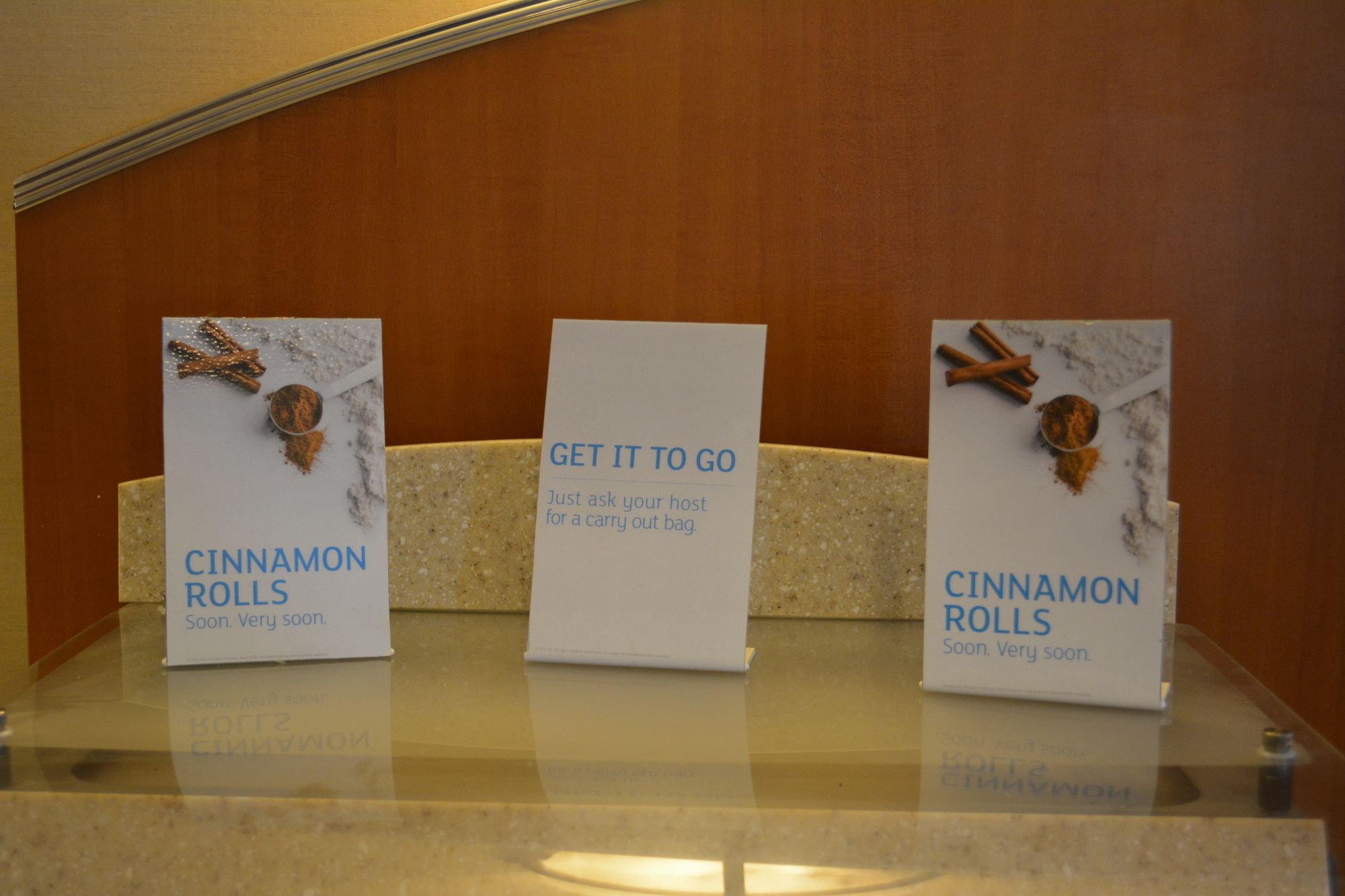 Holiday Inn Express & Suites Lancaster